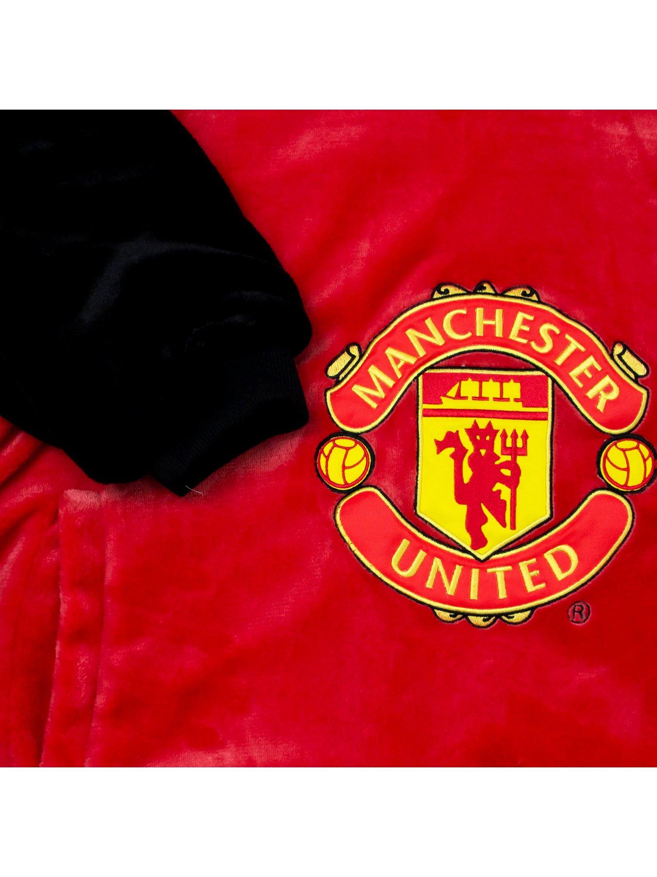 manchester-united-manchester-united-wearable-fleece-largeoutfit