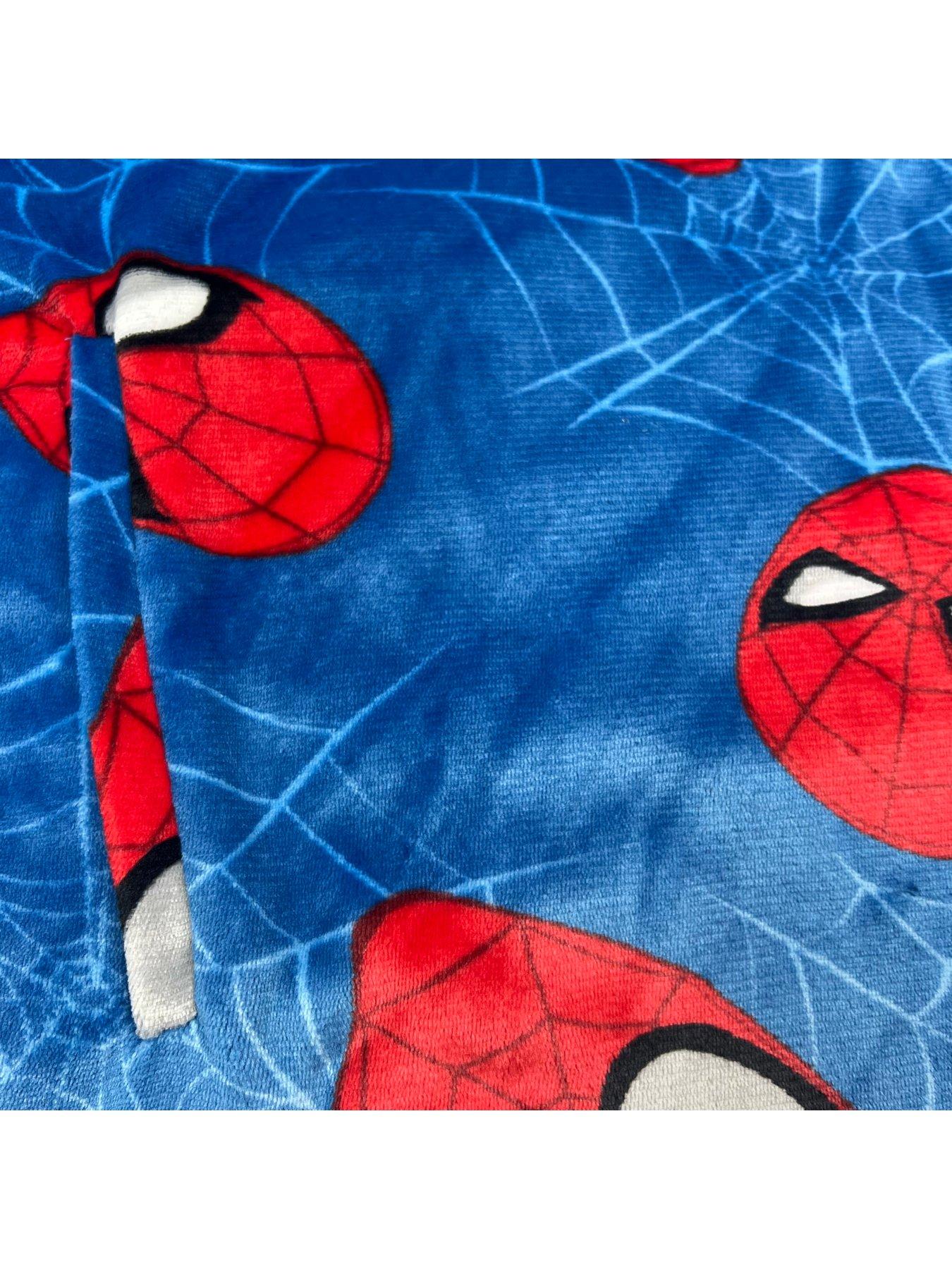 spiderman-wearable-fleeceback