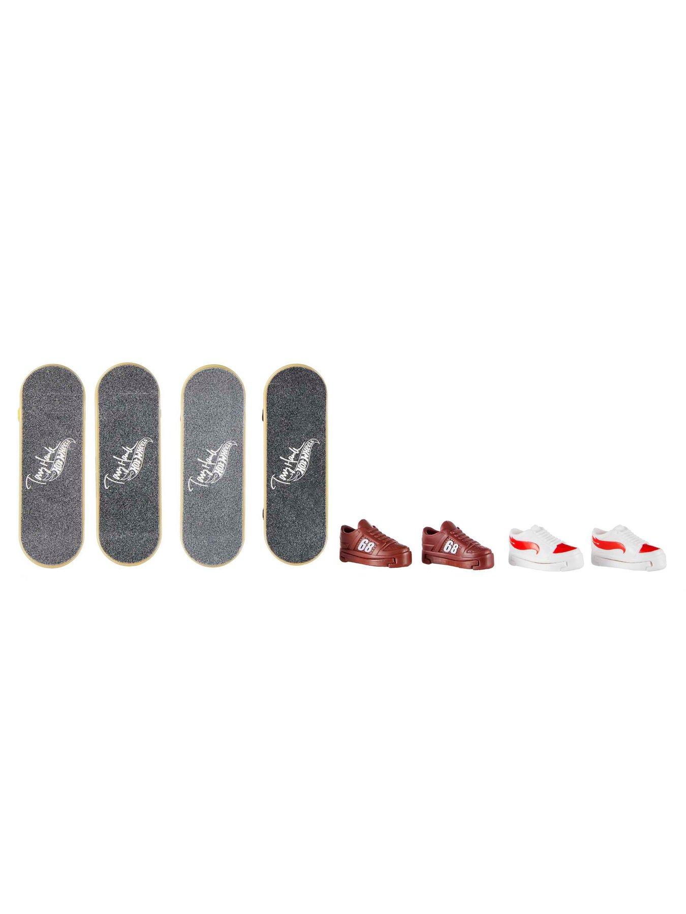 hot-wheels-skate-4-pack-fingerboard-assortmentback