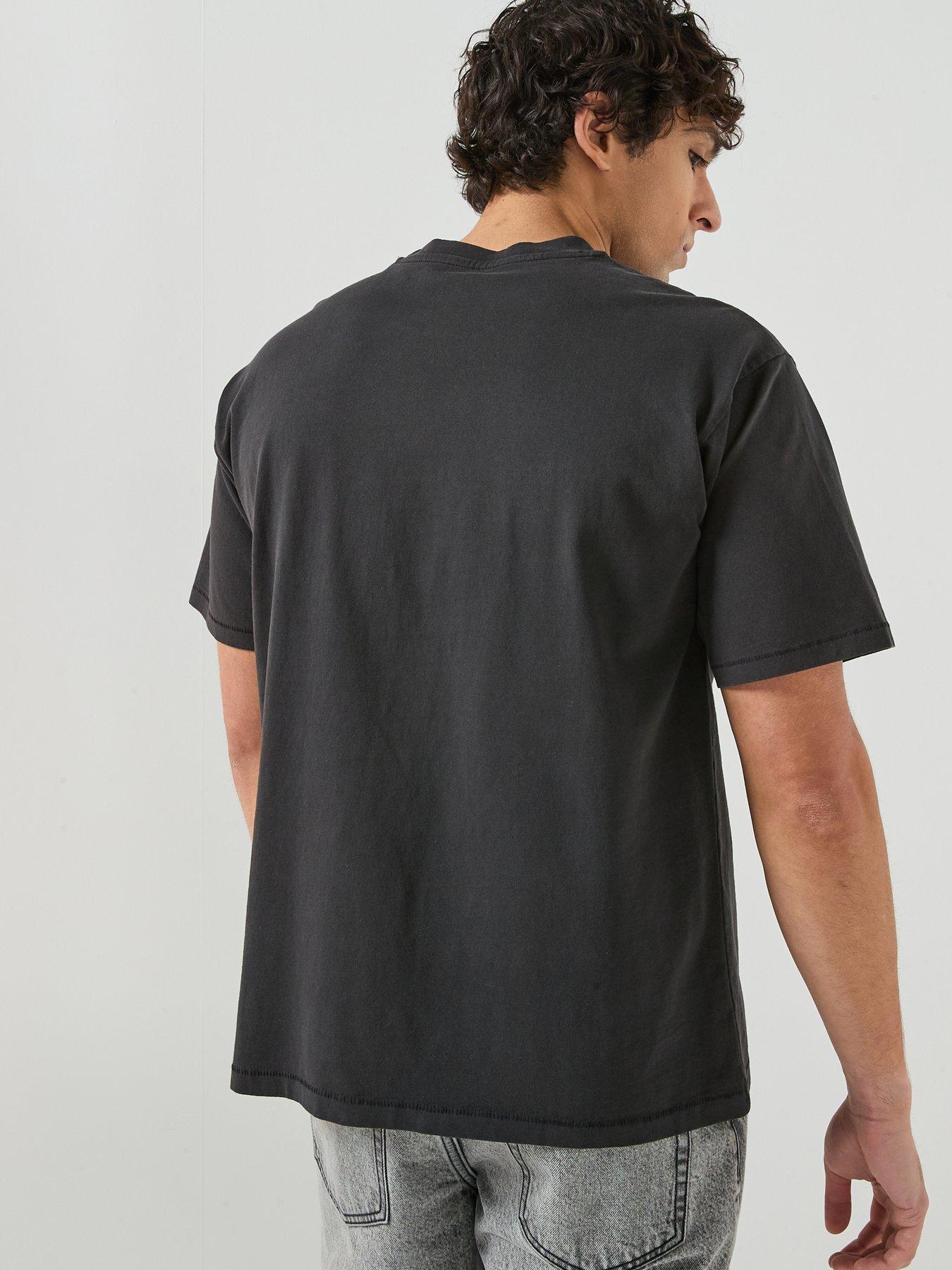 Image 2 of 5 of Levi's Short Sleeve Red Tab Vintage T-shirt - Black