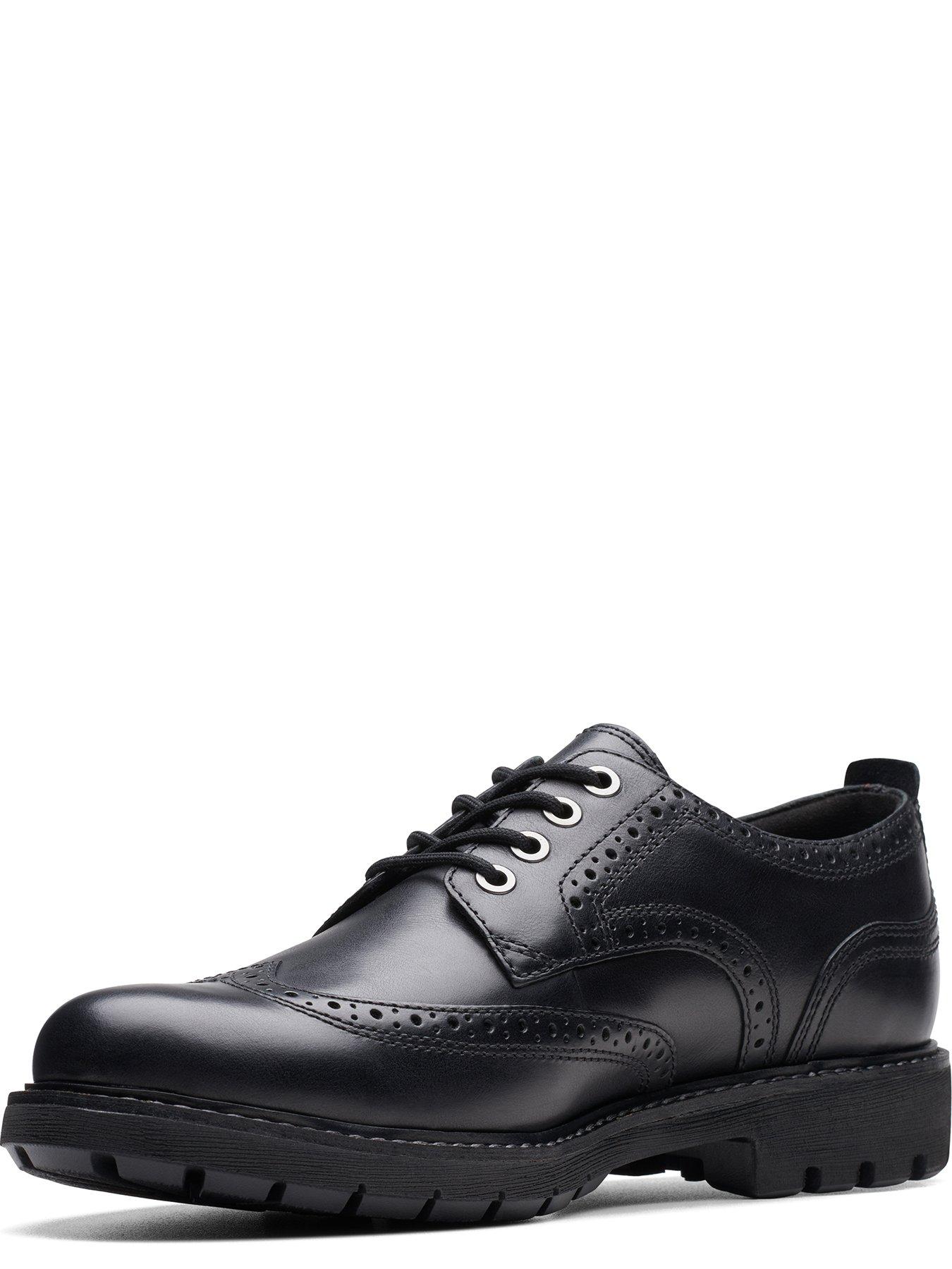 clarks-batcombe-far-shoes-blackoutfit