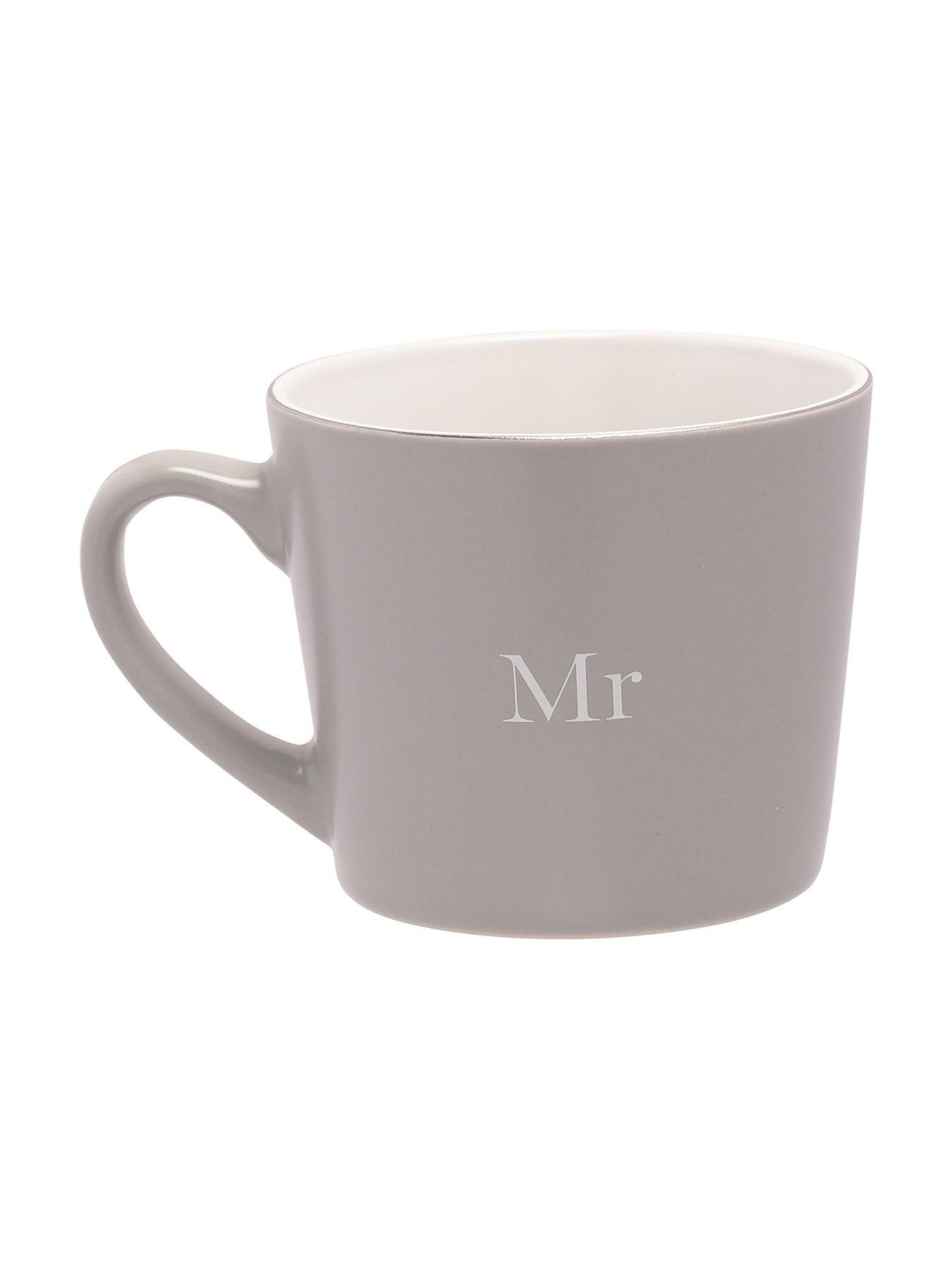 amore-set-of-2-grey-white-mugs-mr-mrsback