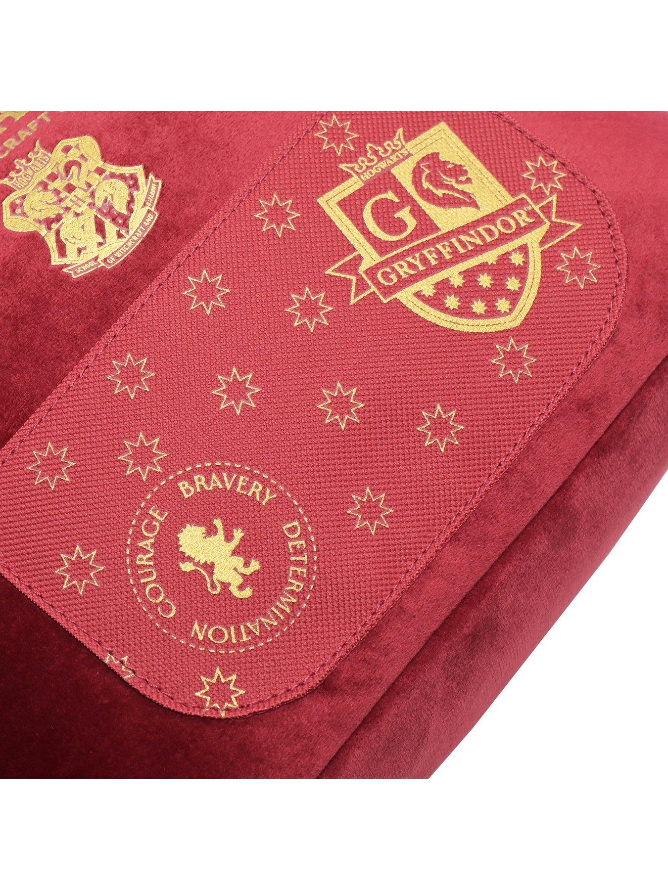 harry-potter-warner-bros-harry-potter-alumni-lunch-bag-gryffindorback