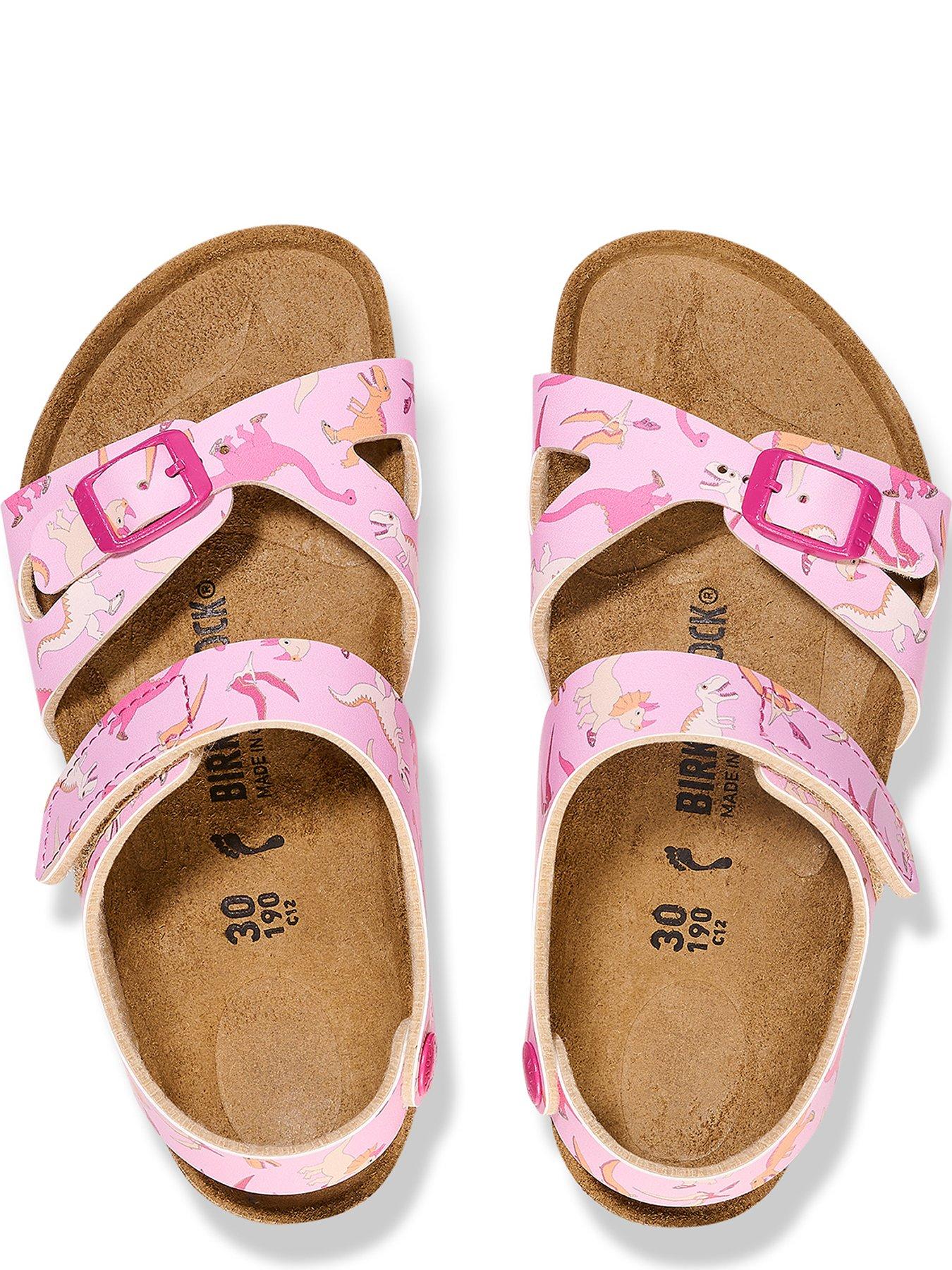 birkenstock-kids-colorado-big-dino-sandaloutfit