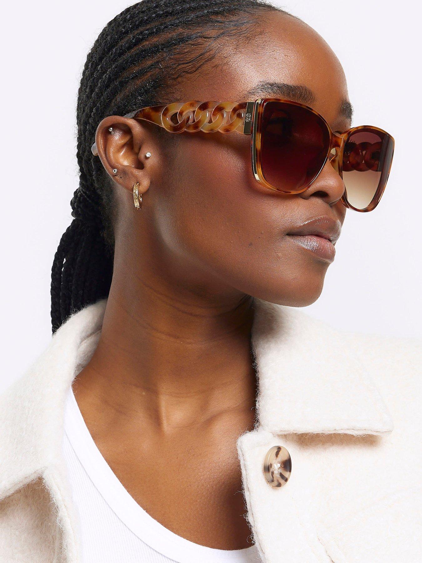 Sunglasses with store chain arms