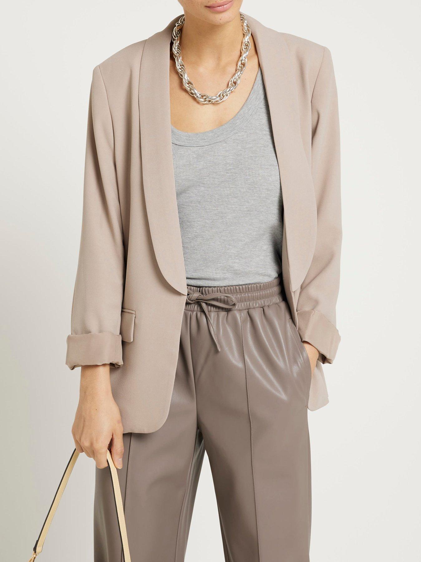 river-island-turn-back-sleeve-blazer-light-beigeoutfit