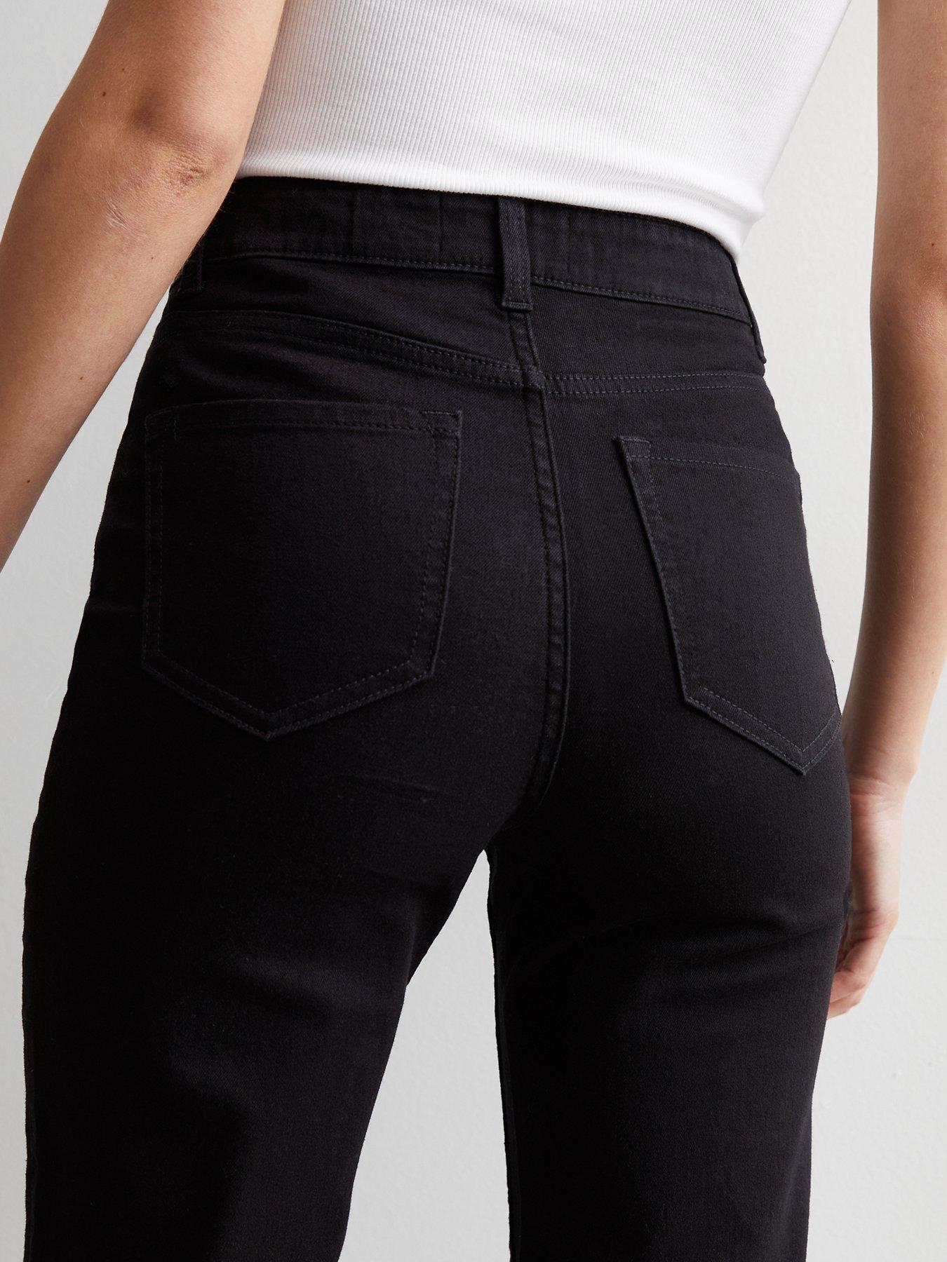 new-look-slim-straight-jeans-blackoutfit