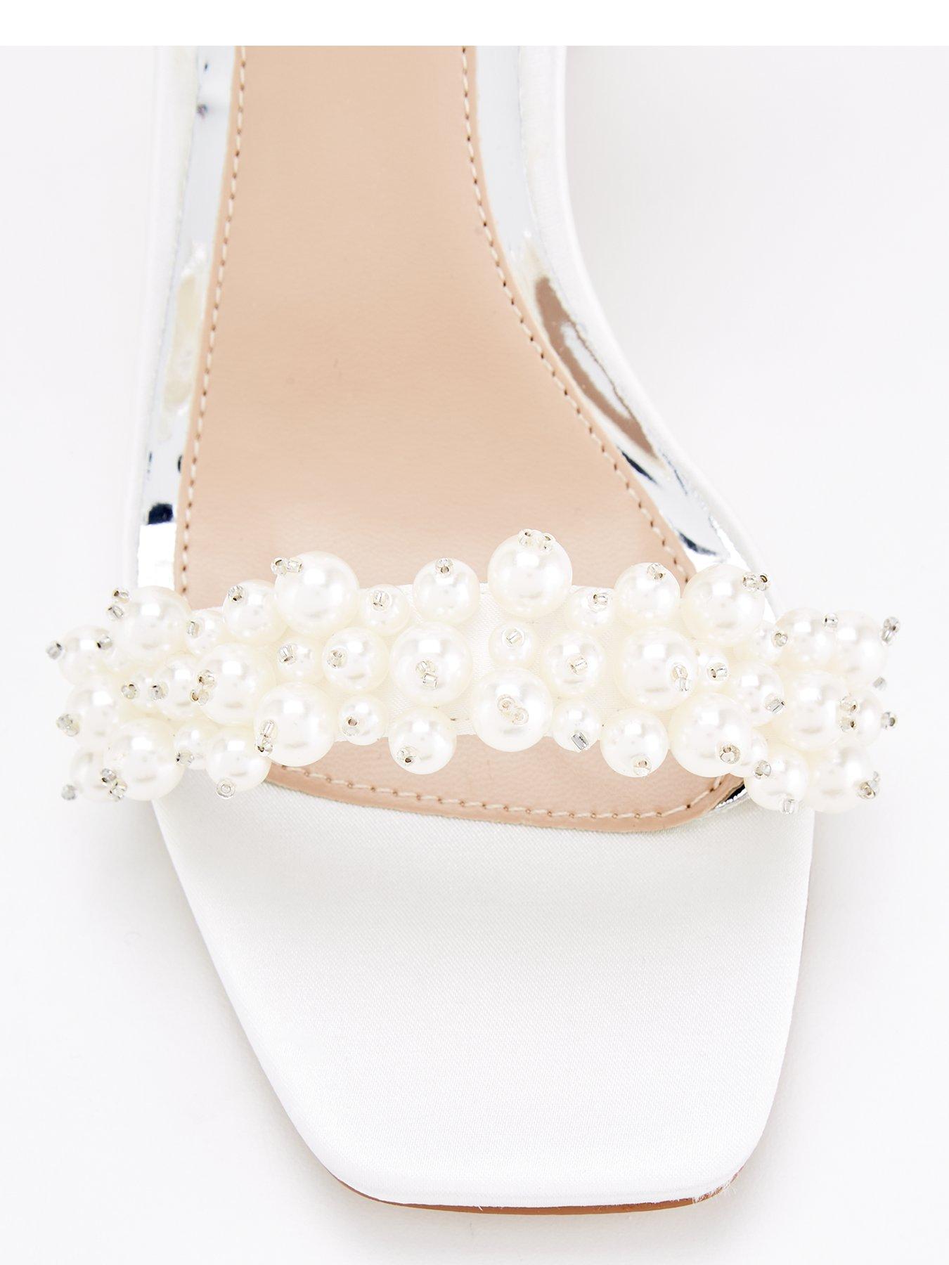 raid-raid-bridal-be-mine-jayna-pearl-embellished-block-heels-shoes-ivory-satinoutfit