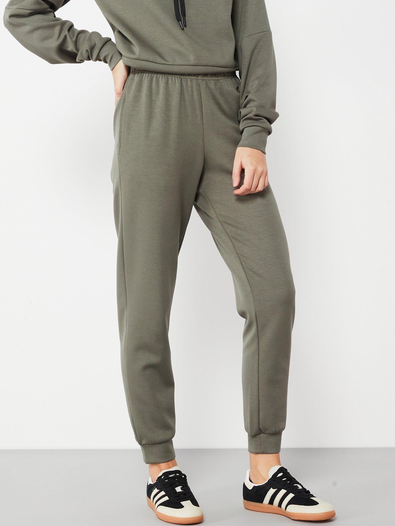 aytee7-x-very-premium-jogger-co-ord-khakioutfit