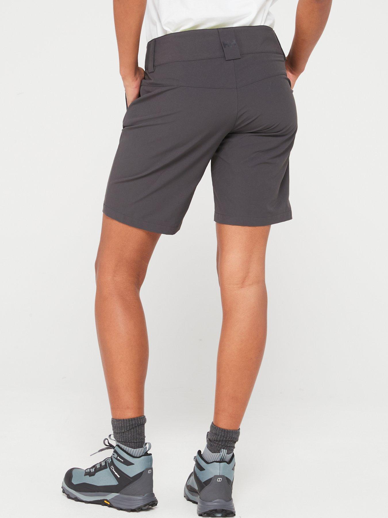 helly-hansen-womens-quick-dry-cargo-shorts-blackstillFront