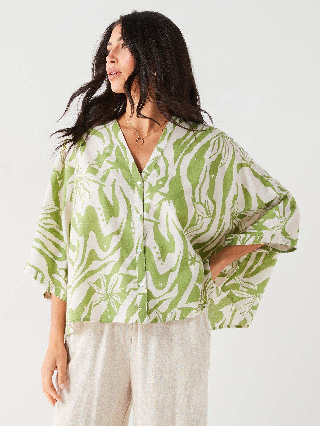 v-by-very-printednbspcotton-batwing-shirt-green