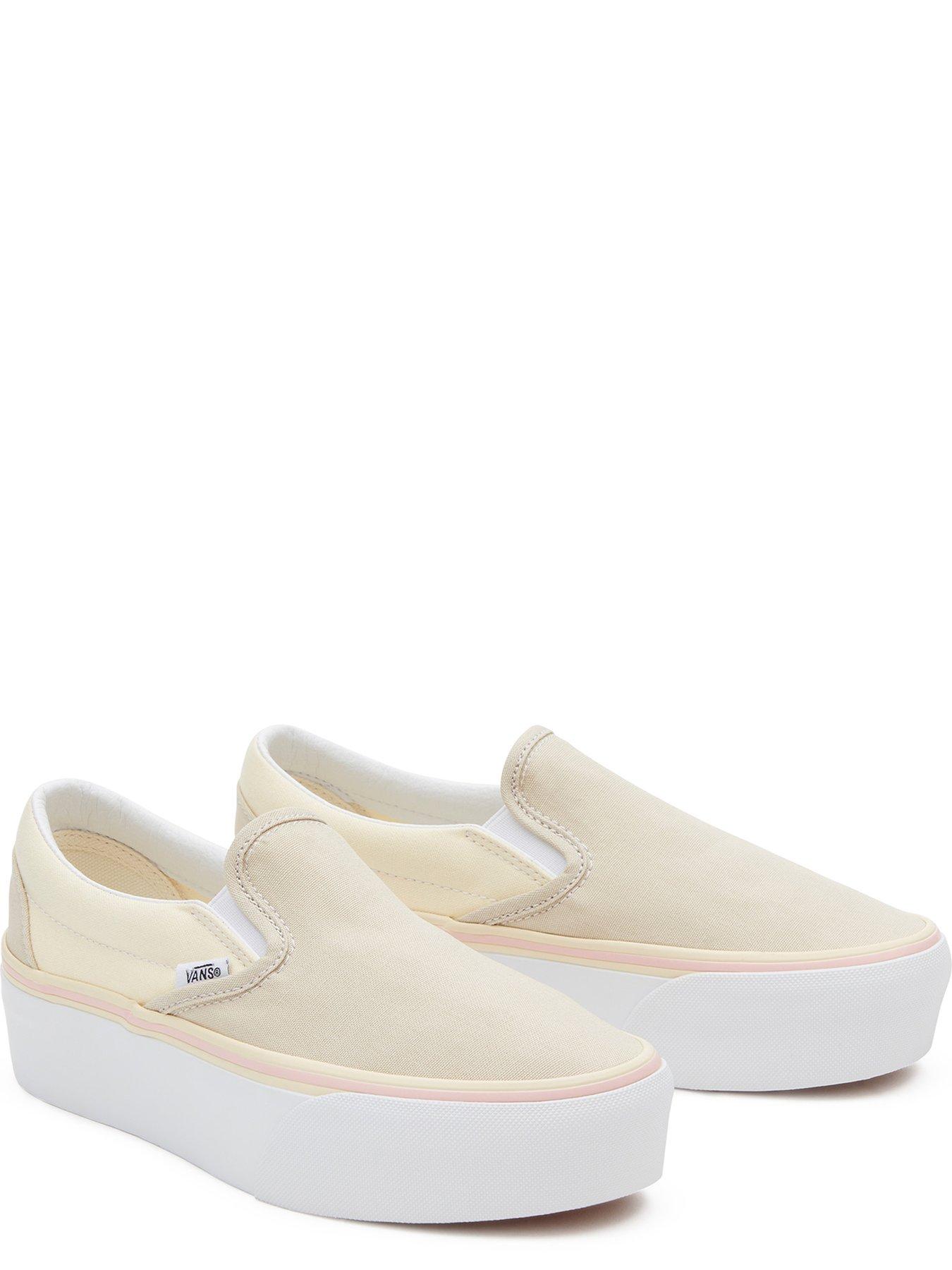 vans-womens-classic-slip-on-stackform-trainers-multistillFront