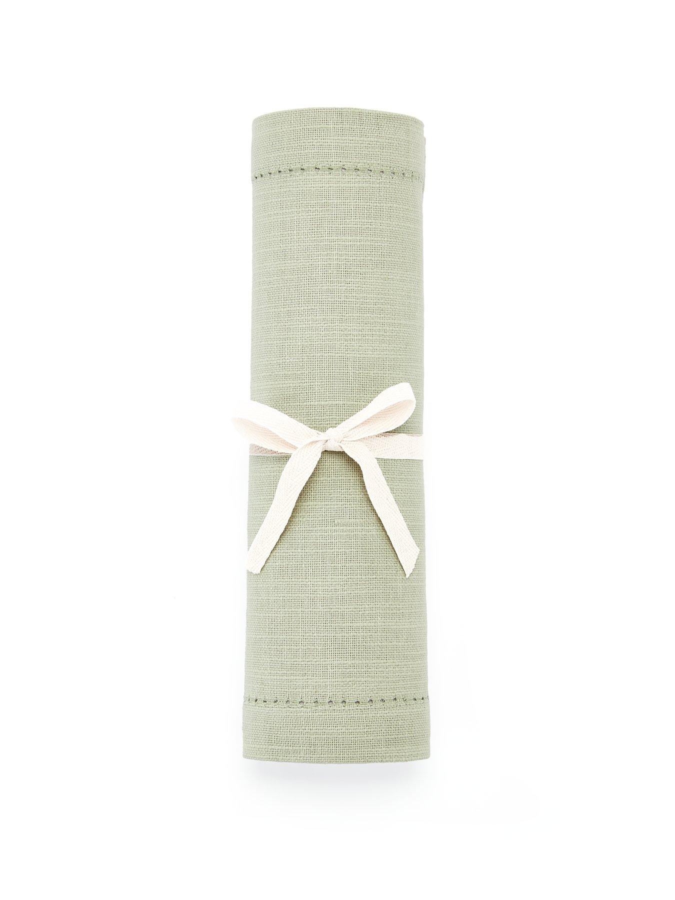 very-home-set-of-4-sage-linen-placematsback