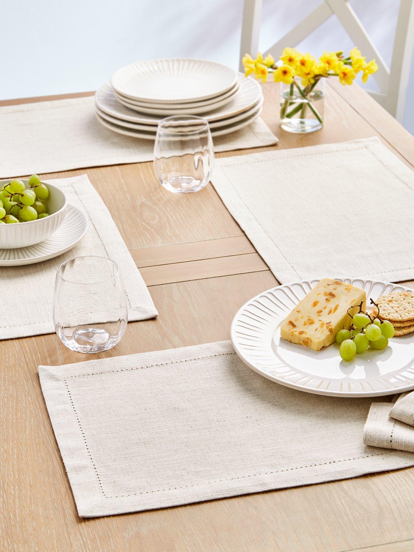 The Very Collection Set of 4 Stone Linen Placemats