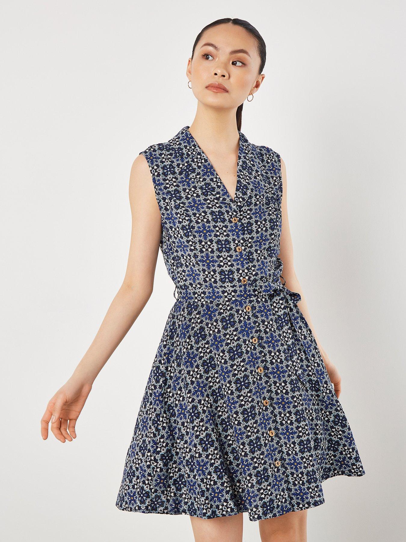 apricot-geo-open-collar-belted-dress-bluefront