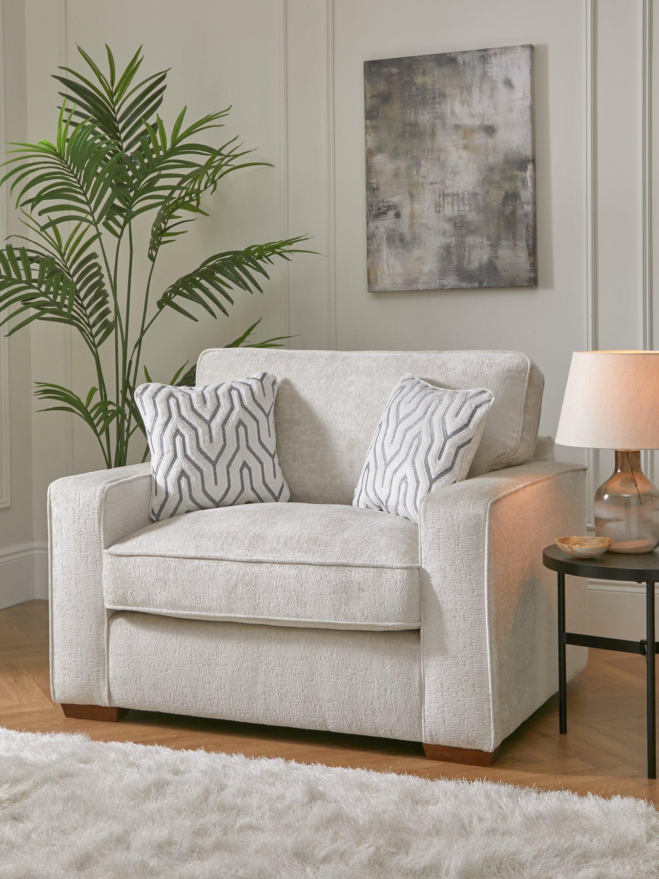 undefined Elsa Fabric Snuggle Chair