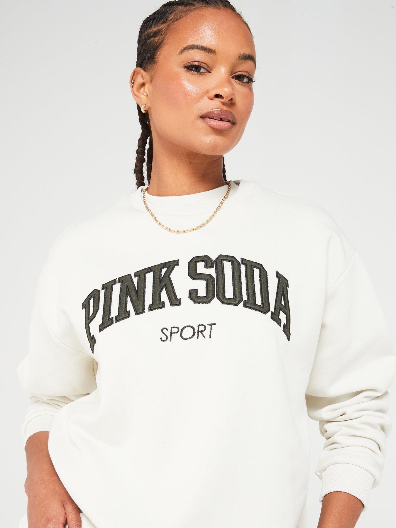 pink-soda-womens-liberty-crew-sweat-whiteoutfit