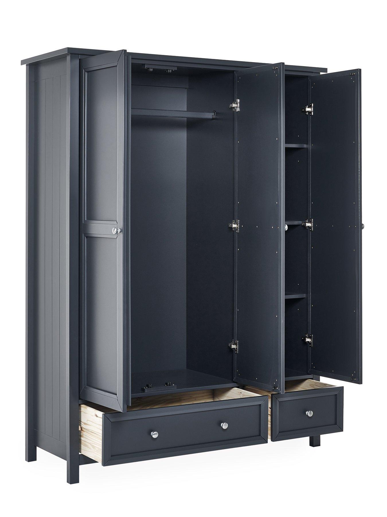 julian-bowen-maine-3-door-2-drawer-wardrobe-blackoutfit