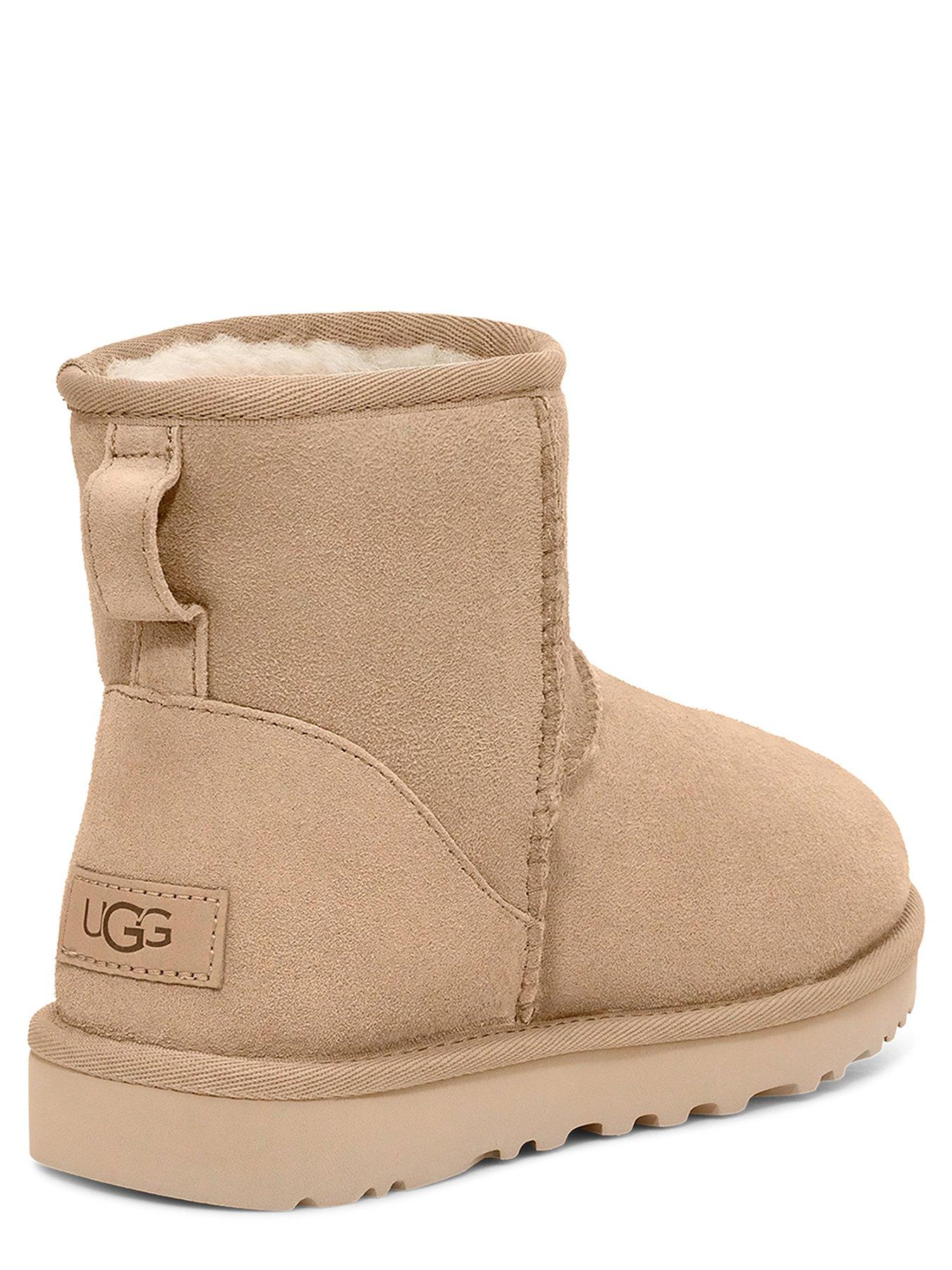 ugg-classic-mini-ii-boots-sandstillFront