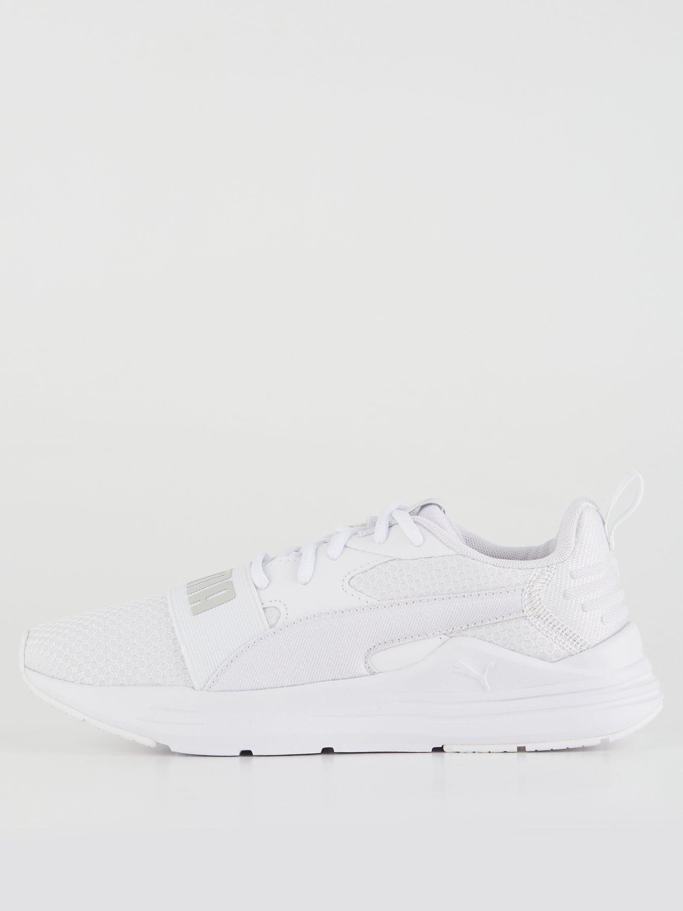 New store puma trainers