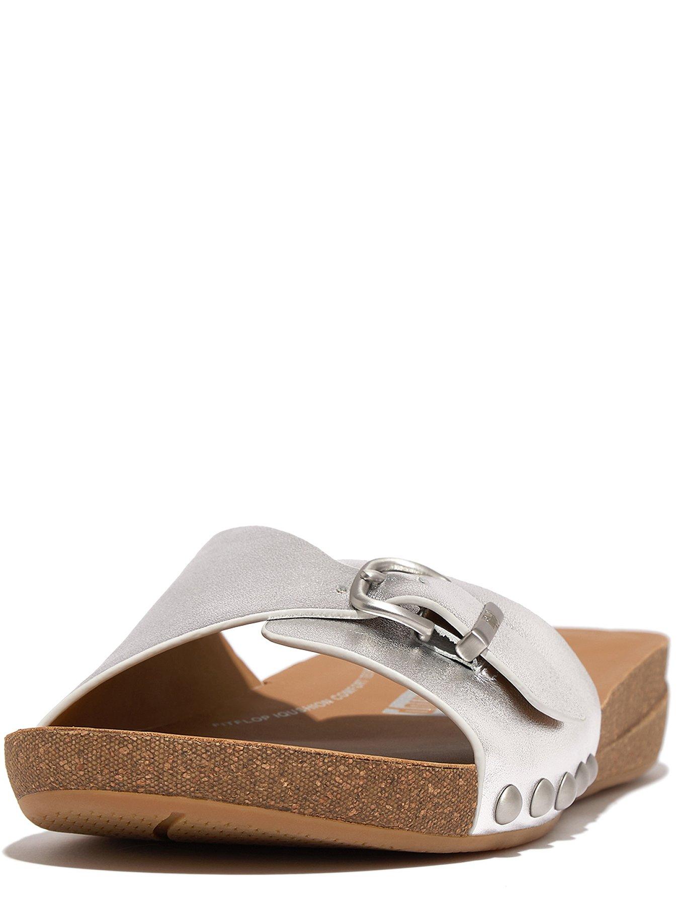 fitflop-fitflop-iqushion-adjustable-buckle-metallic-leather-slides-silverstillFront