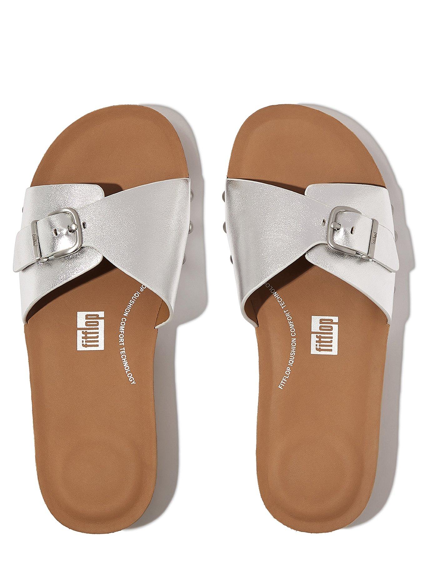 fitflop-fitflop-iqushion-adjustable-buckle-metallic-leather-slides-silveroutfit