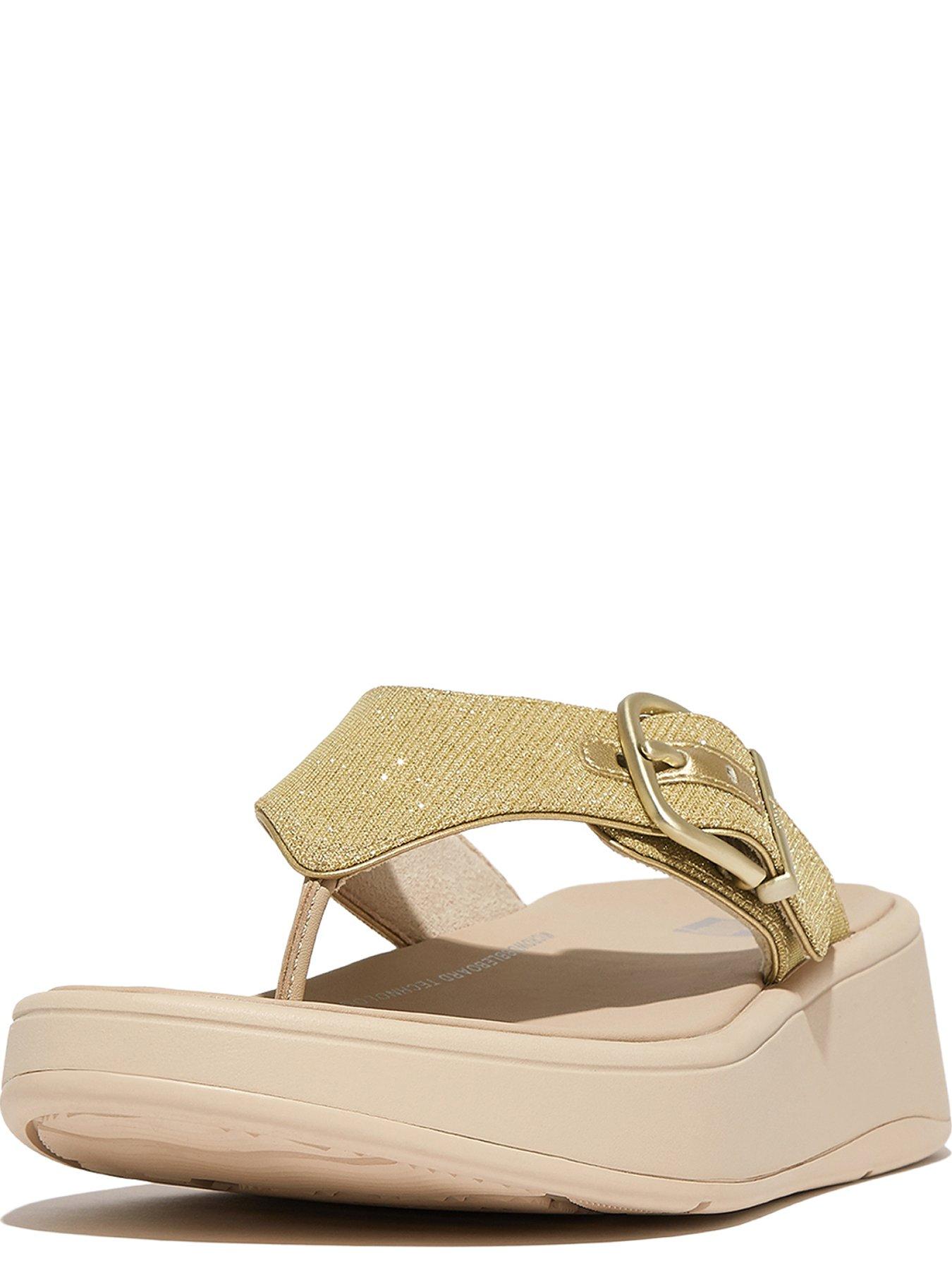 fitflop-f-mode-buckle-shimmerlux-flatform-toe-post-sandals-platino-silverstillFront