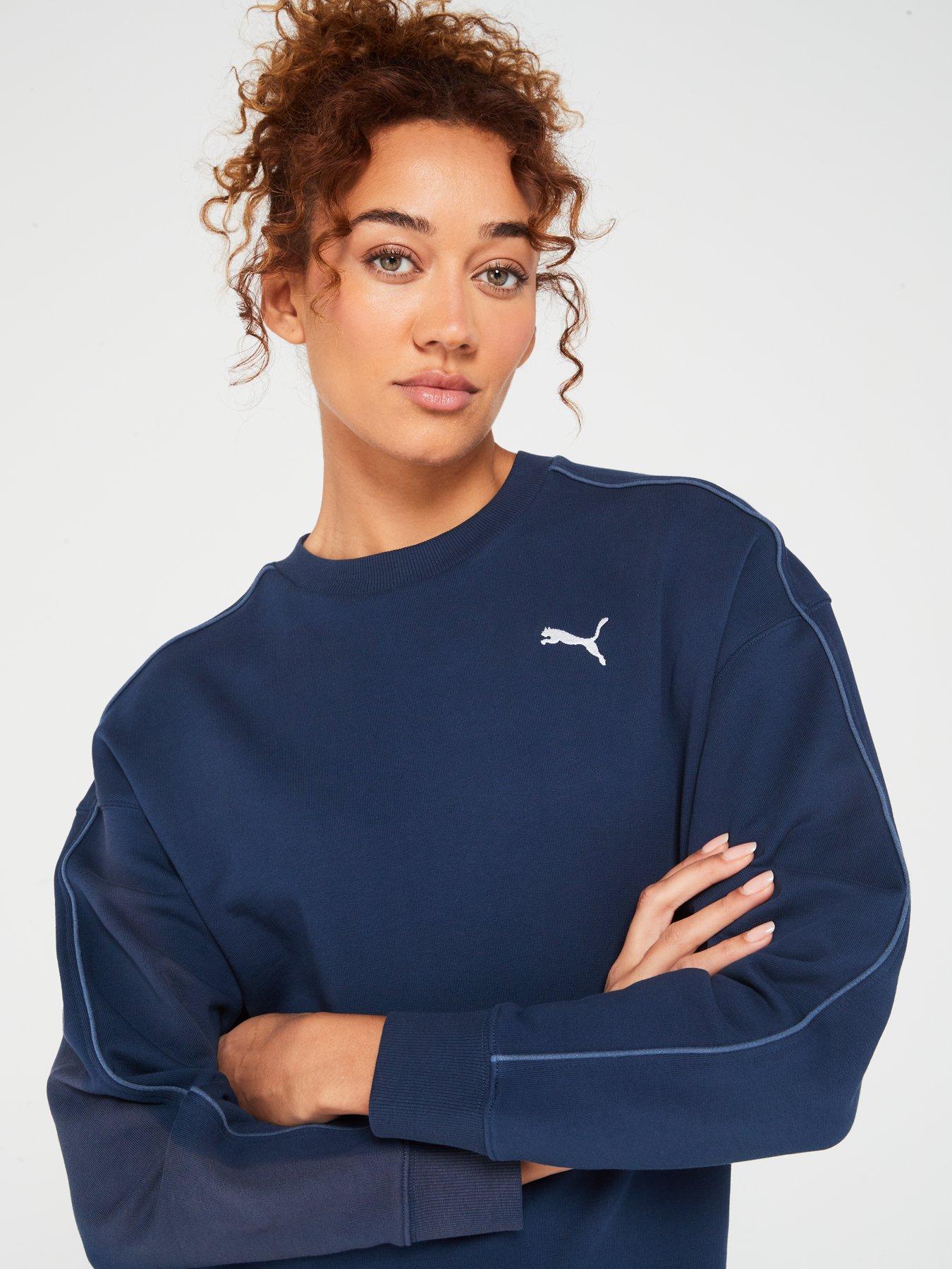 puma-womens-her-crew-tr-navyoutfit