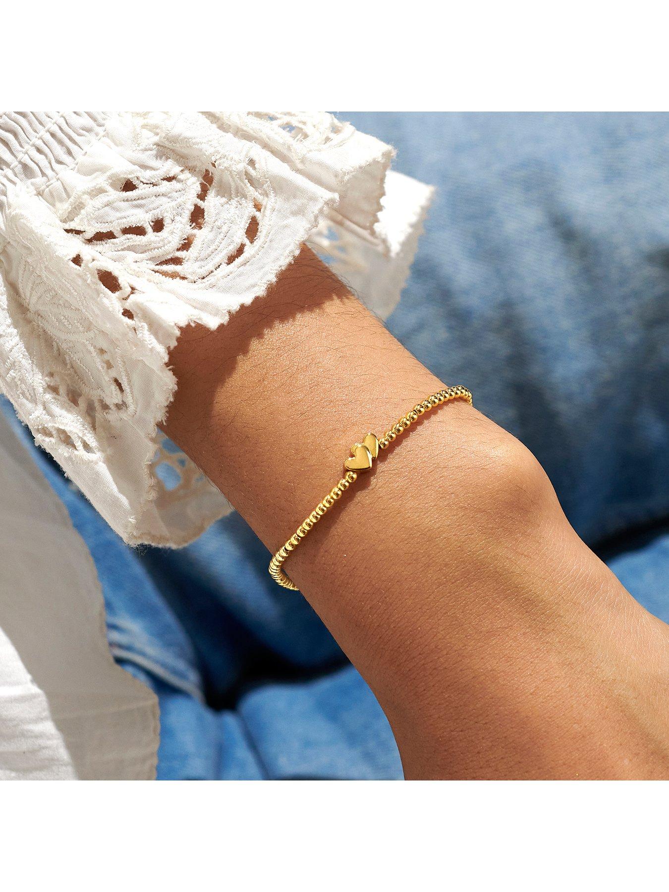 joma-jewellery-share-happiness-you-are-so-lovely-you-brighten-every-day-bracelet-in-gold-platingoutfit