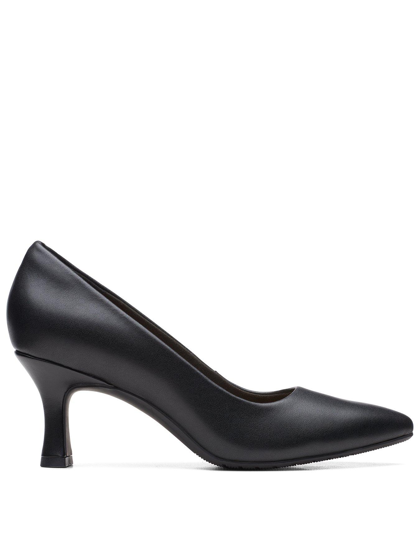 Clarks mid heel clearance shoes