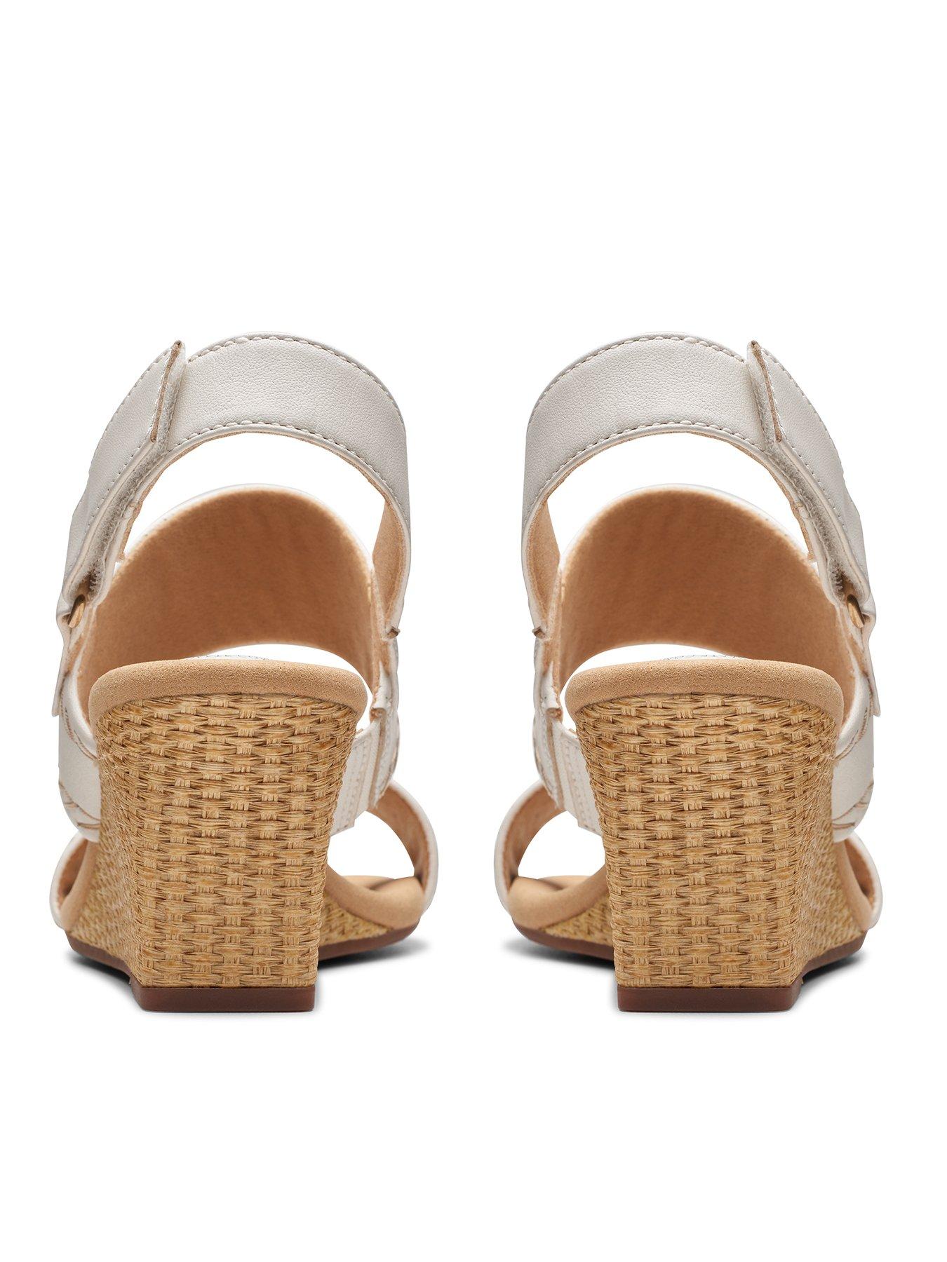 clarks-clarks-kyarra-rose-wide-fitting-leather-wedged-heel-sandals-whiteback