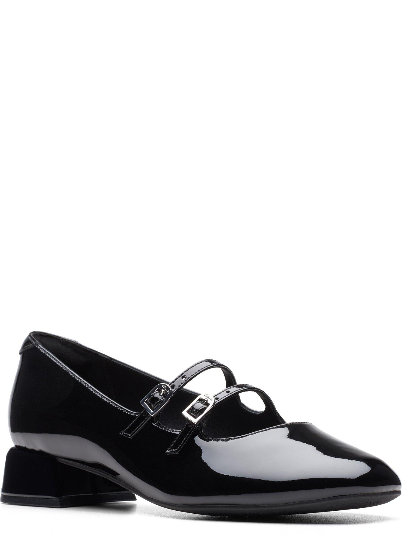 clarks-clarks-daiss30-shine-double-strap-patent-mary-janes-blackoutfit