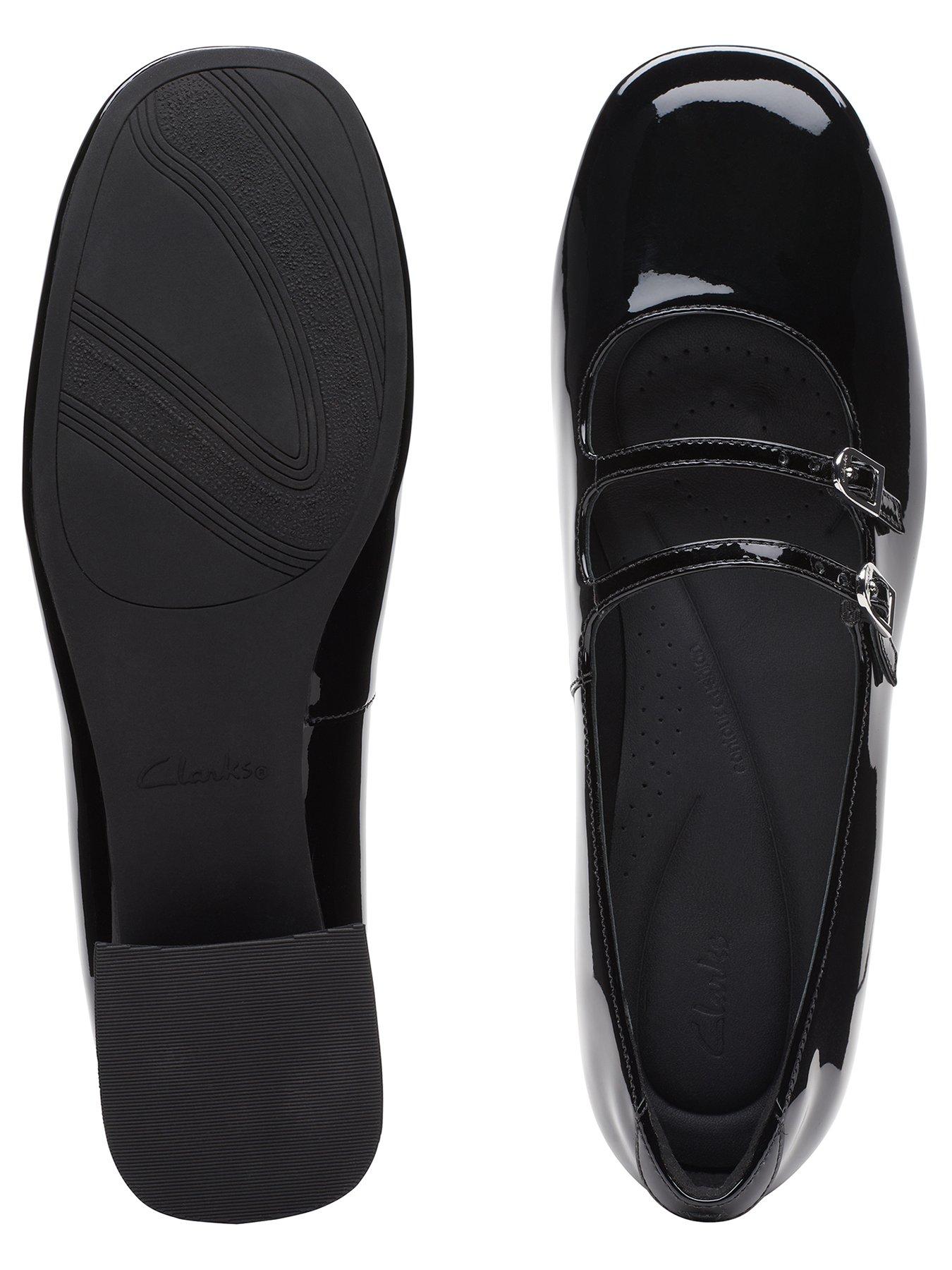 clarks-clarks-daiss30-shine-double-strap-patent-mary-janes-blackdetail