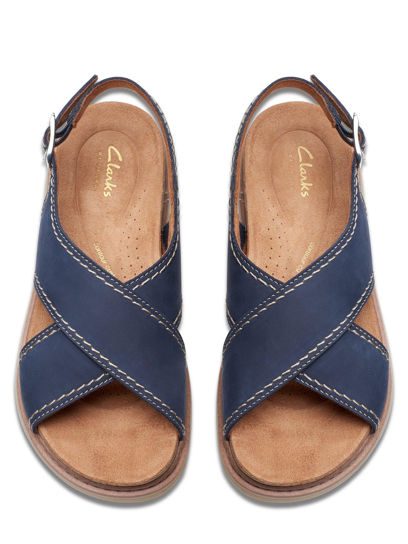 clarks-clarks-arwell-sling-wide-fitting-nubuck-cross-front-sandals-navyoutfit