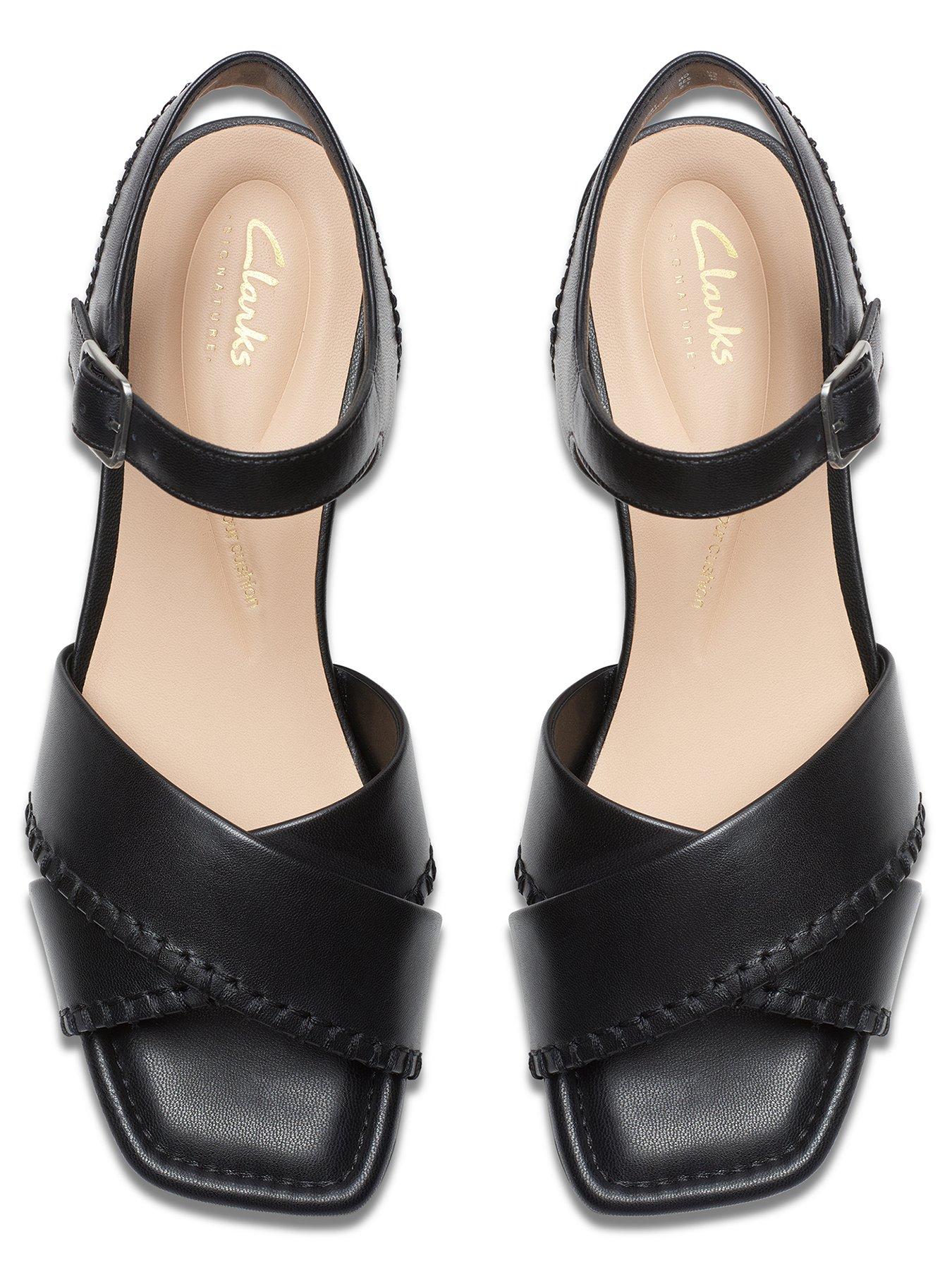 clarks-clarks-serina35-leather-wide-fitting-cross-front-mid-heel-sandals-blackoutfit