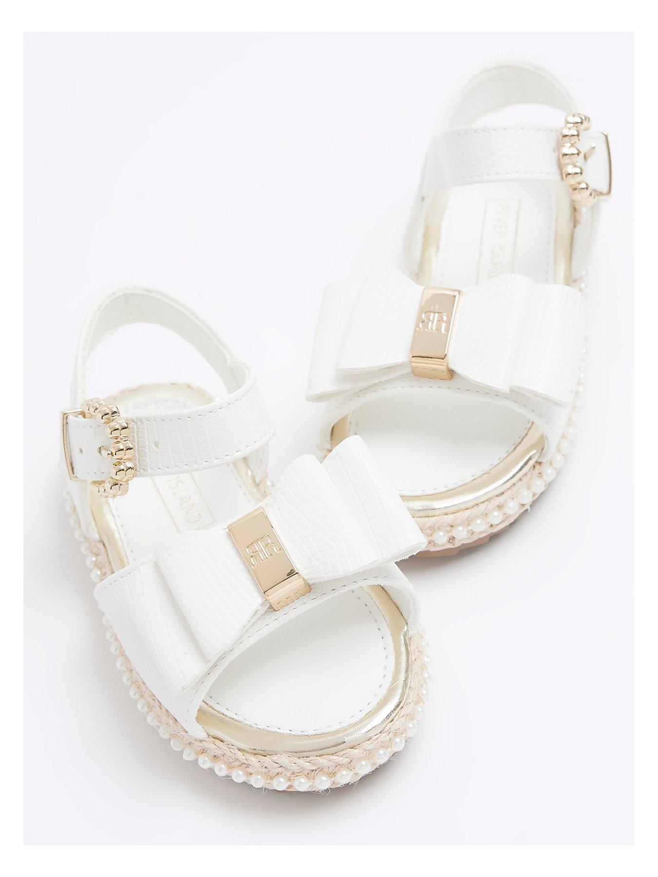 river-island-mini-mini-girls-pearl-trim-bow-sandals-whiteoutfit