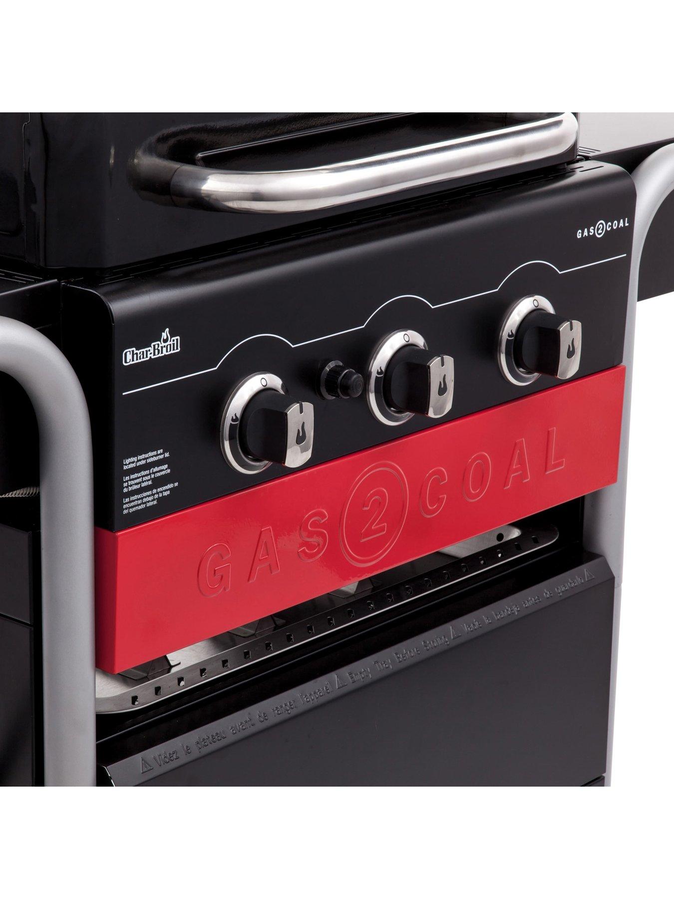 Image 4 of 7 of Char-Broil Gas2Coal 330 3-Burner Hybrid Grill