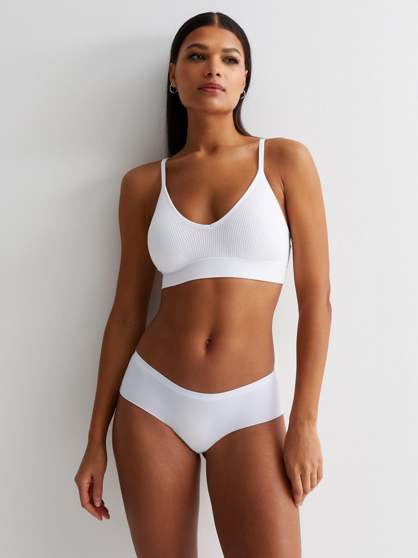 new-look-ribbed-seamless-bralette-whiteback