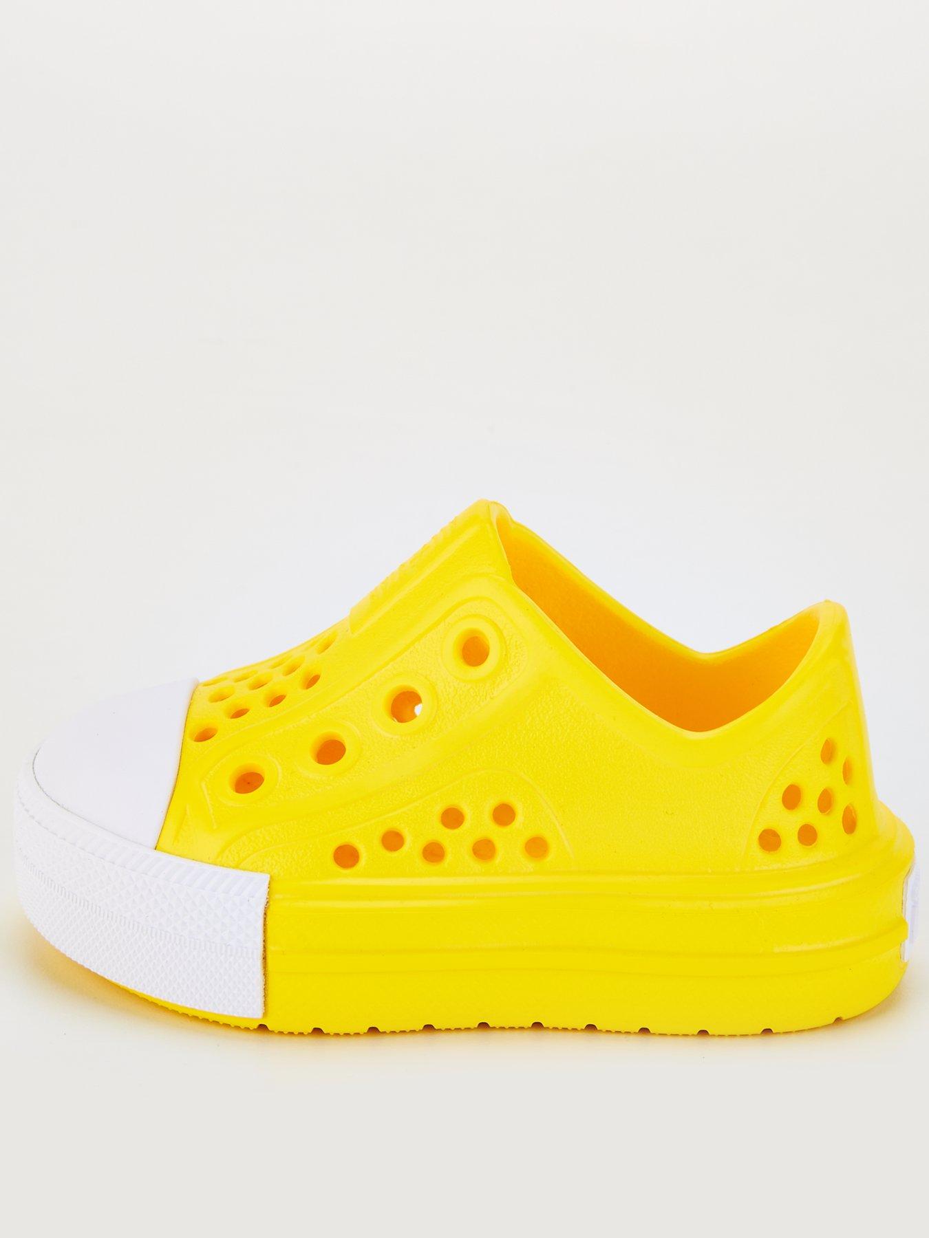 converse-infant-unisex-play-lite-cx-slip-on-trainers-yellow