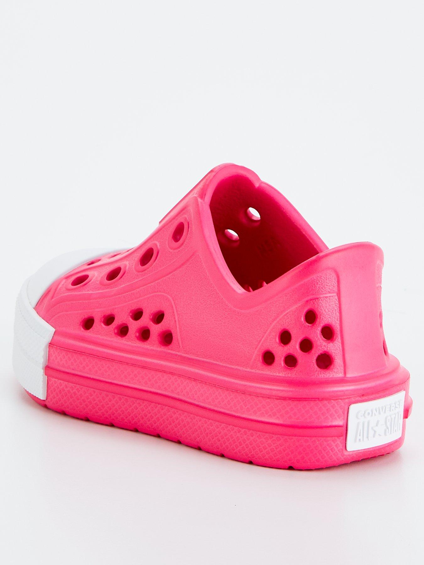 converse-infant-girls-play-lite-cx-slip-on-trainers-bright-pinkback