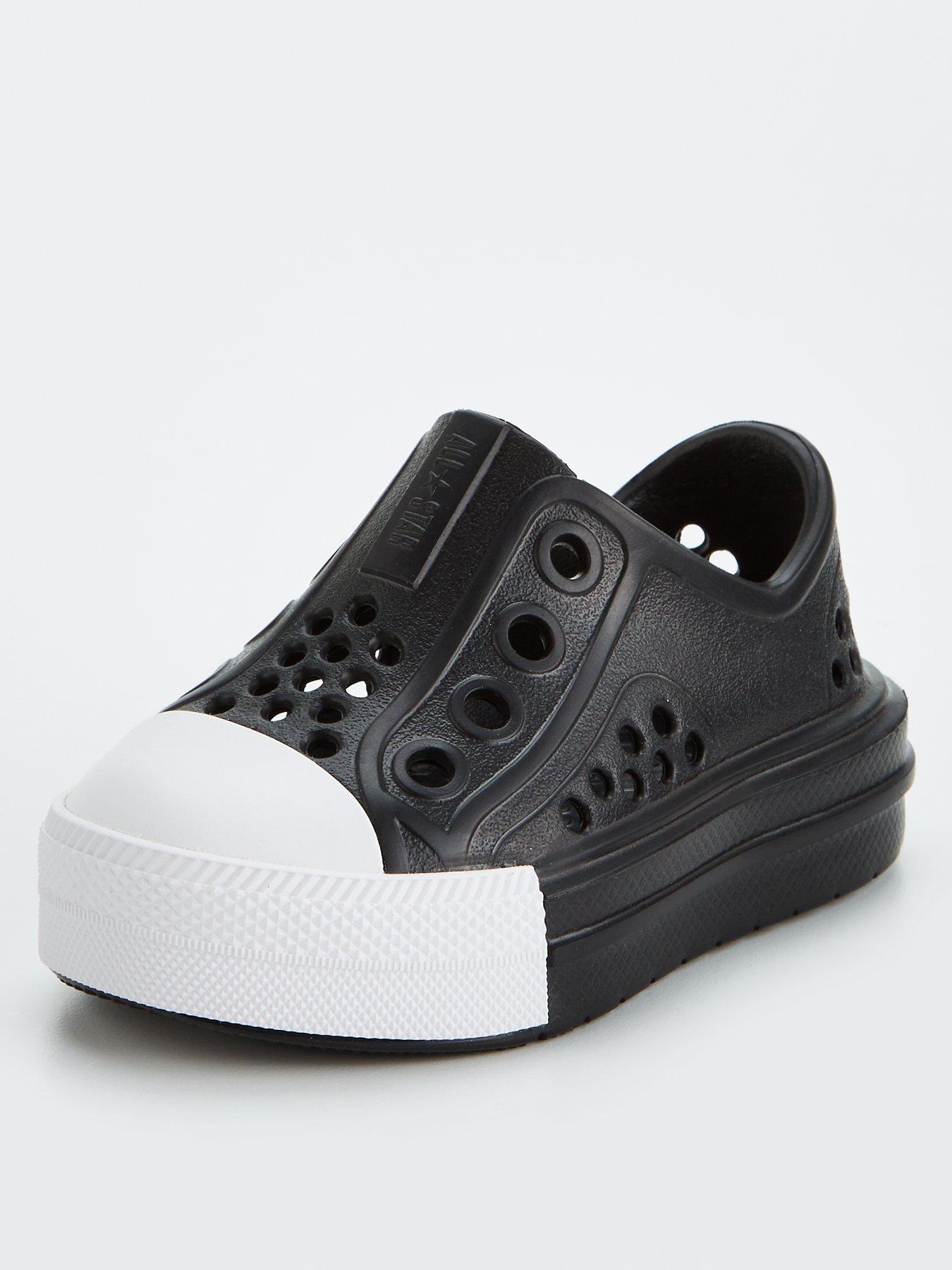 converse-infant-unisex-play-lite-cx-foundational-slip-trainers-blackwhitestillFront