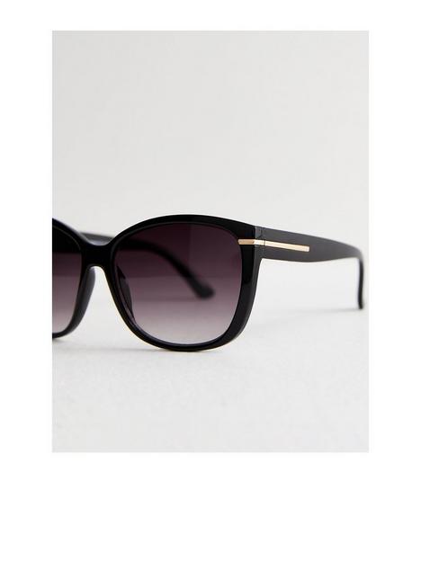 new-look-black-oversized-sunglasses