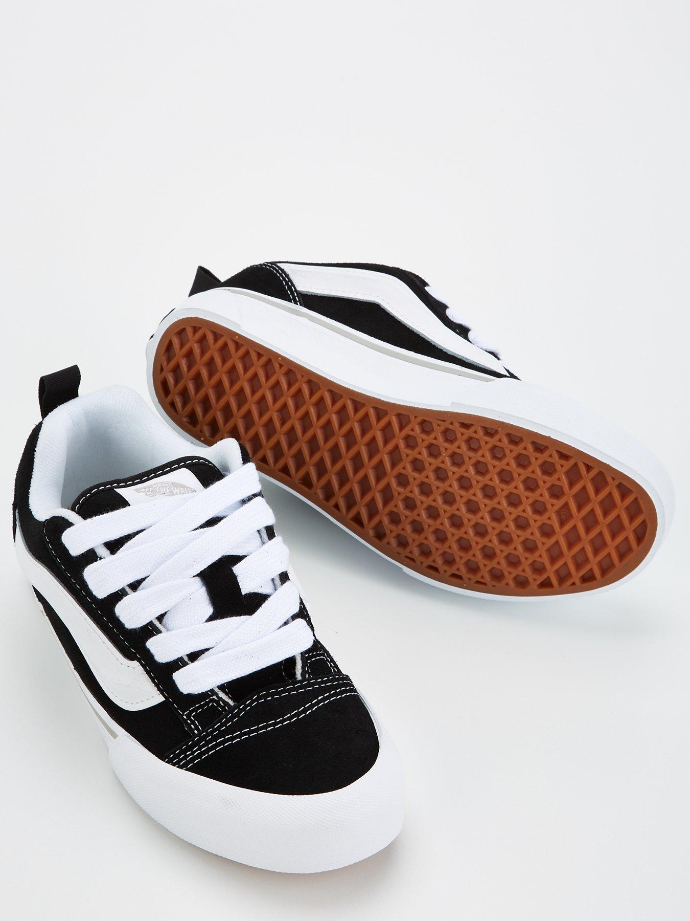 vans-junior-boys-knu-skool-trainers-blackwhiteoutfit