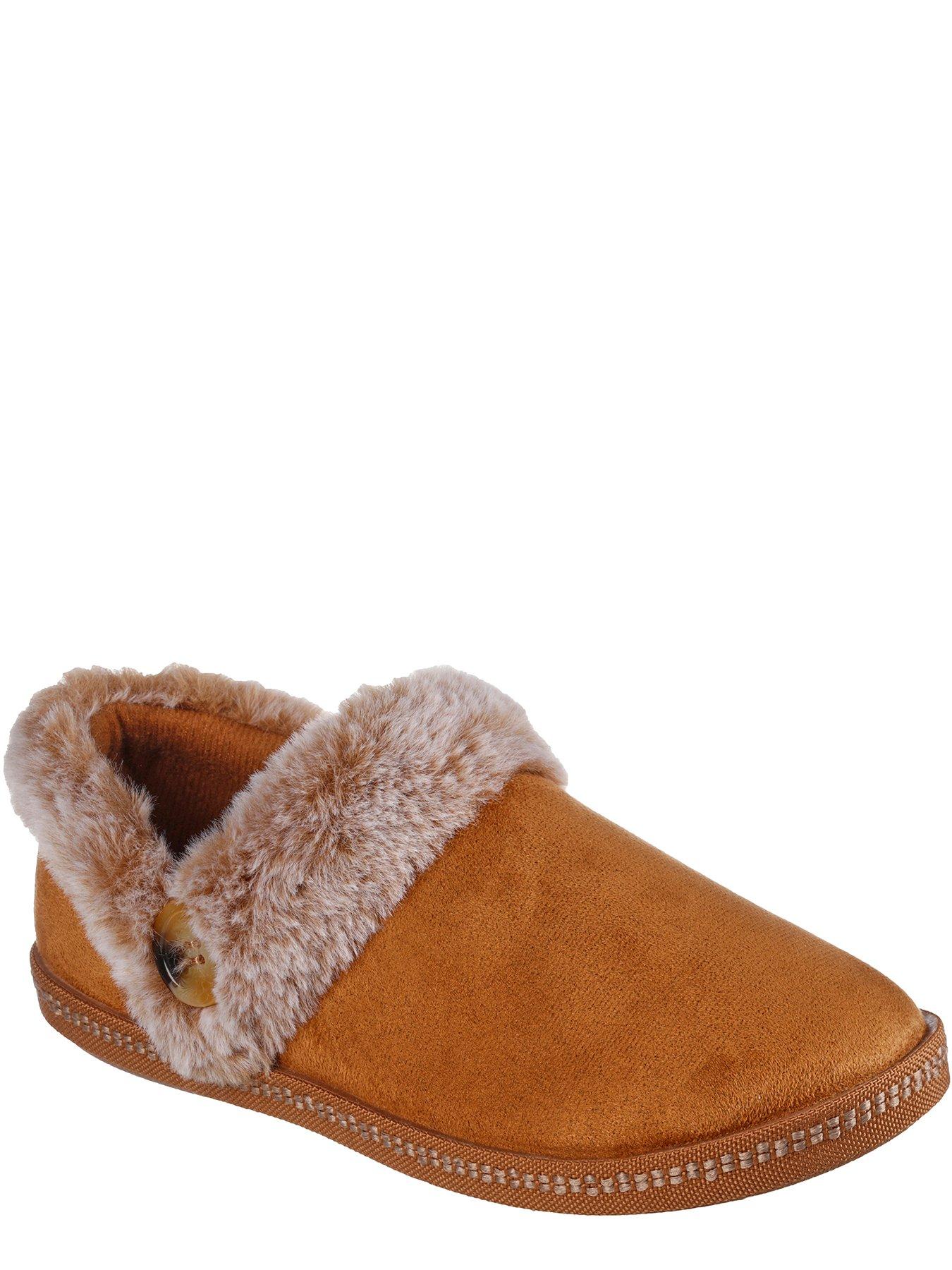 skechers-wide-fit-cozy-campfire-button-open-quarter-slipper-with-memory-foam-chestnutstillFront