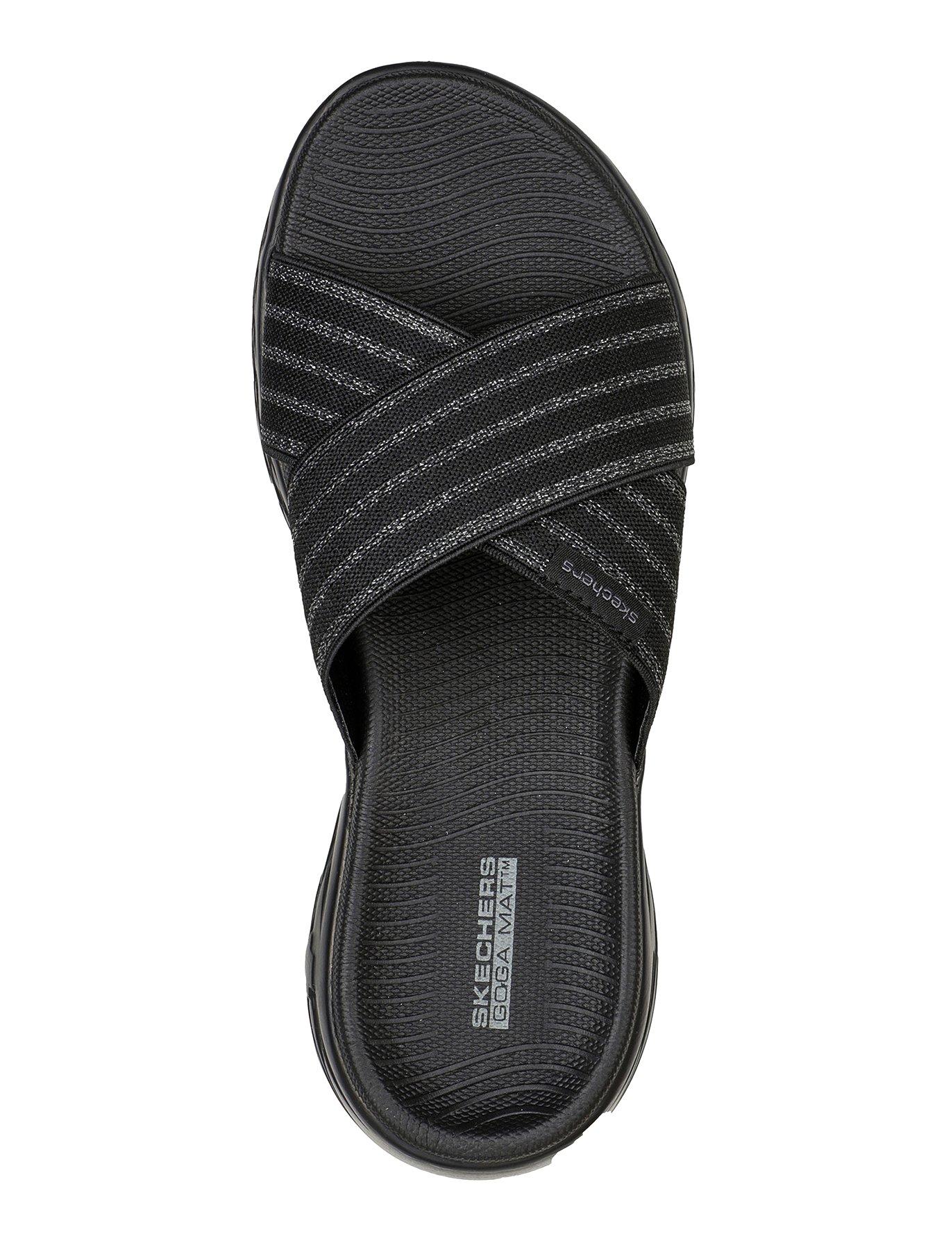 skechers-on-the-go-600-stunning-metallic-gore-cross-band-slide-black-graytextileoutfit