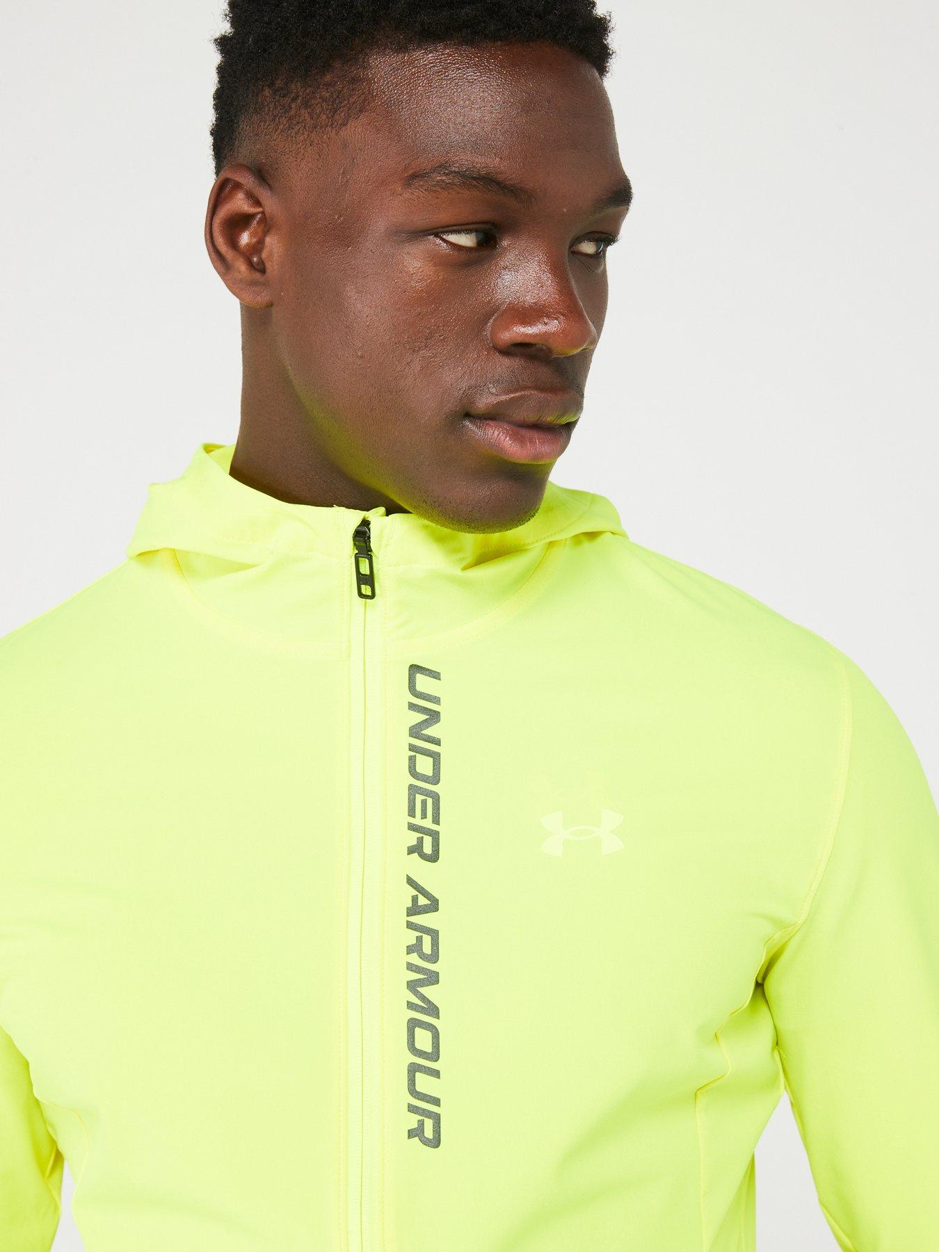 under-armour-mens-running-outrun-the-storm-jacket-yellowblackoutfit