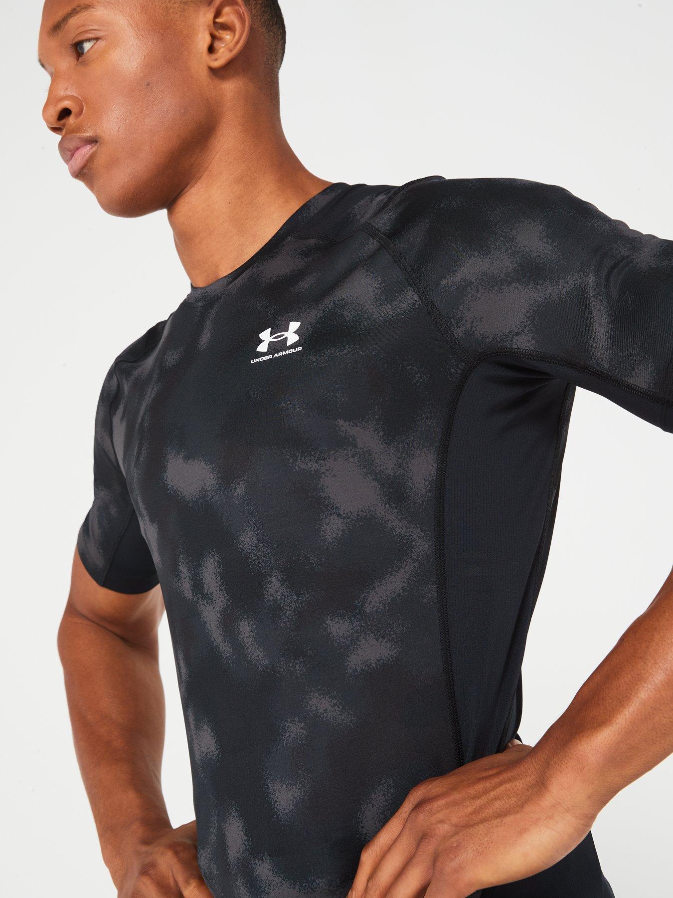 under-armour-mens-training-heatgearregnbsparmour-printed-t-shirt-blackwhiteoutfit