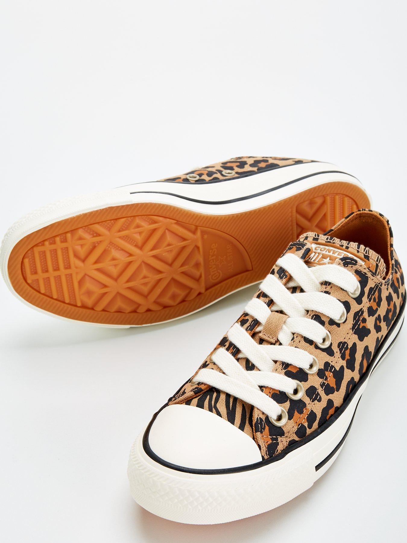 converse-womens-festival-leopard-print-ox-trainers-blackoutfit