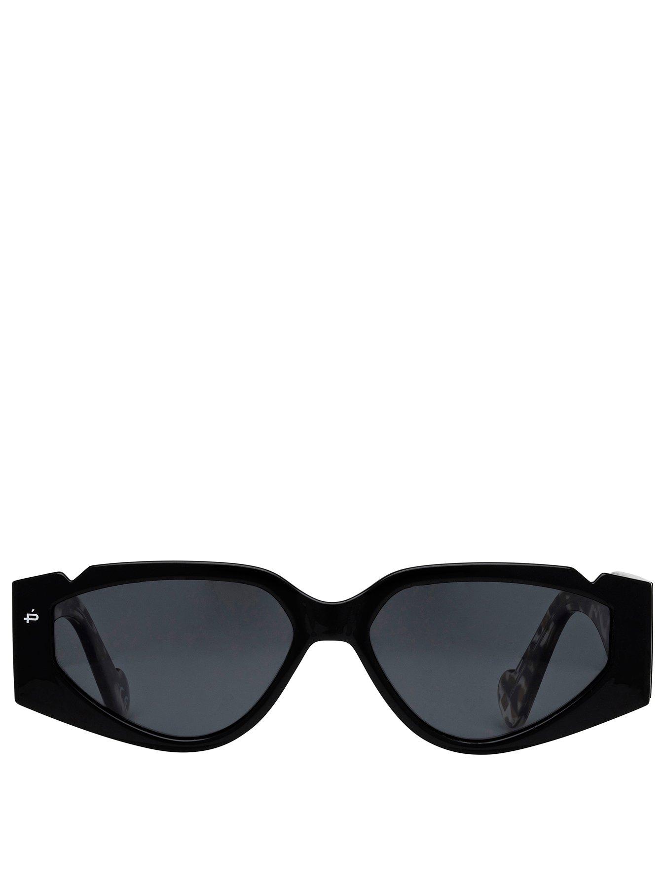 prive-revaux-miracle-miles-small-frame-sunglassoutfit