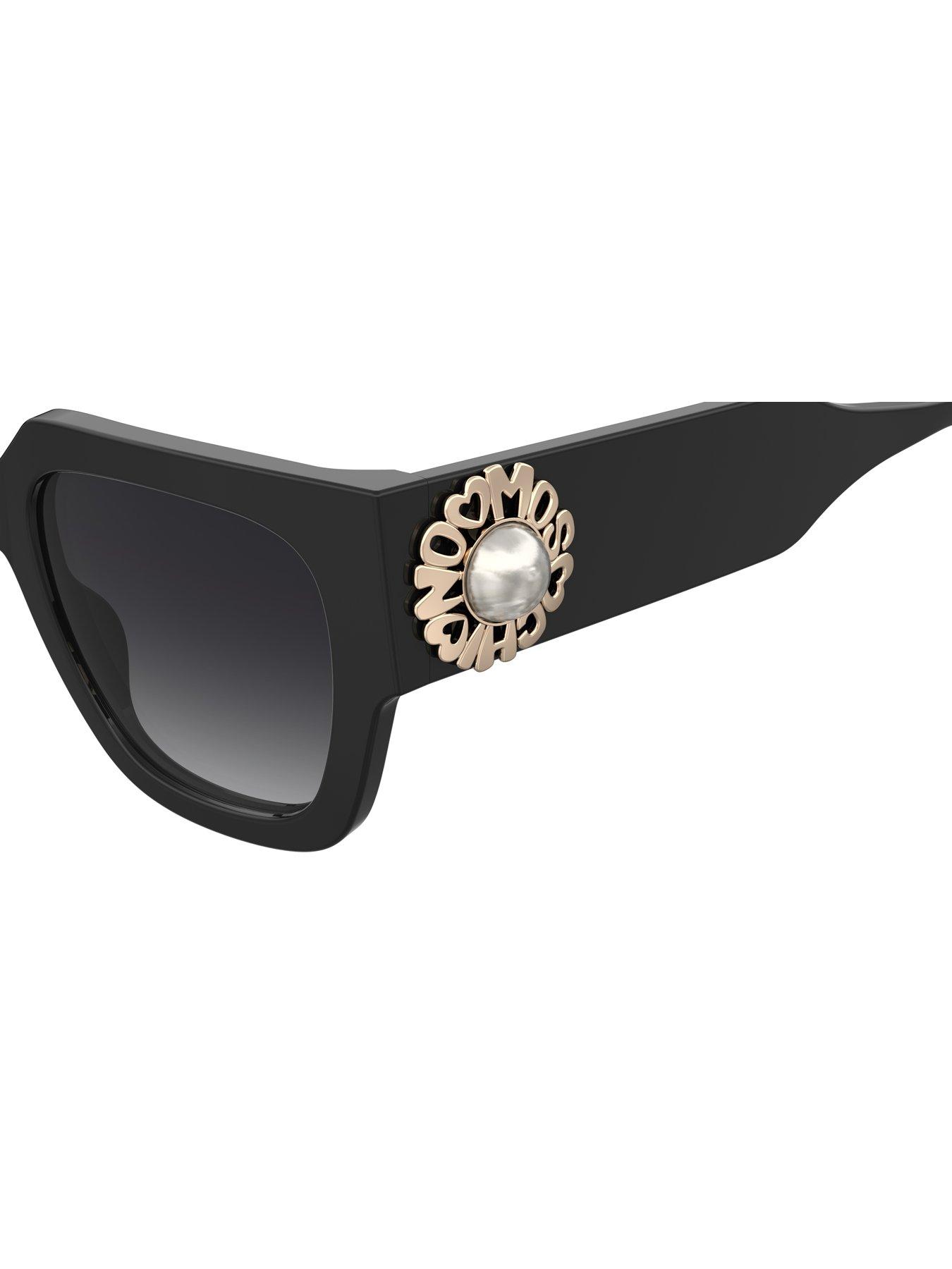 love-moschino-pearl-logo-ultra-oversized-square-frame-sunglassdetail